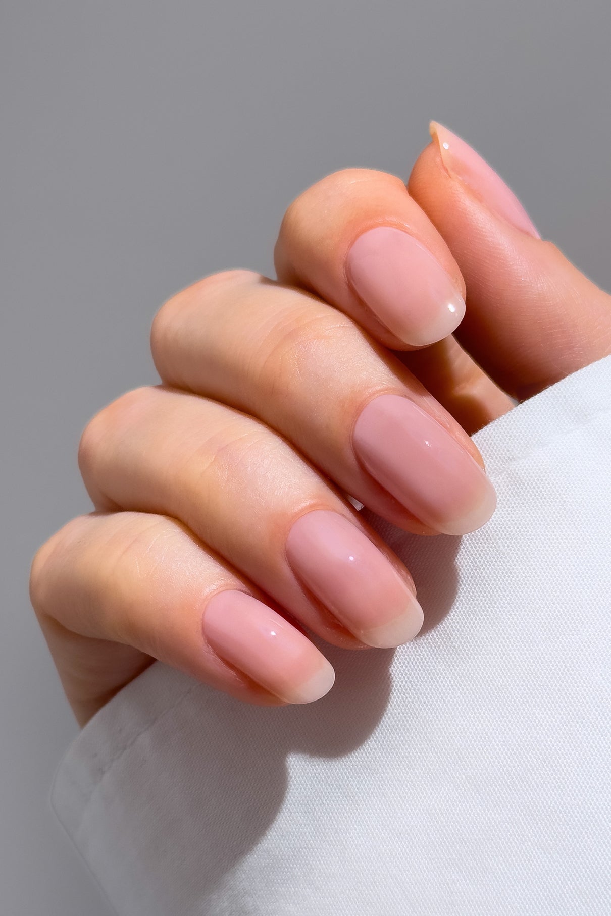 gitti-no-049-plant-based-nagellack-helles-transparentes-ros image 4