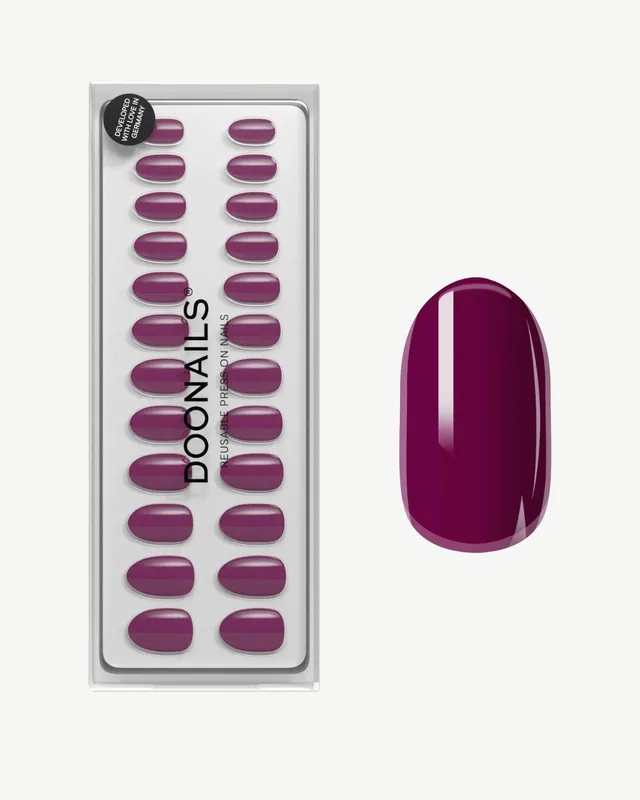 doonails-into-you-medium-round-soft-gel-press-ons-dunkelviolett image 1