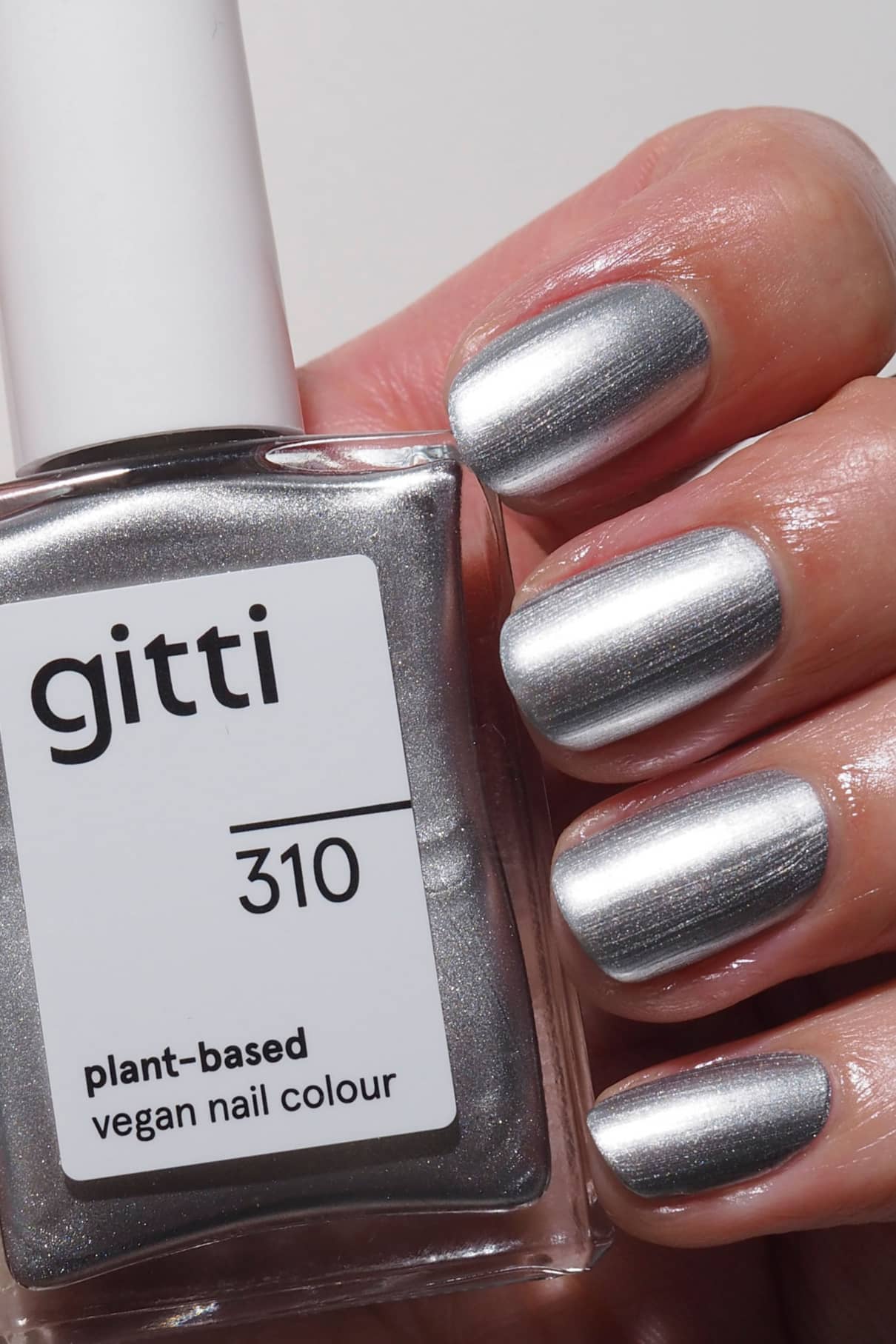gitti-no-310-pflanzlicher-nagellack-metallic-silber-mit-chrom-effekt image 2