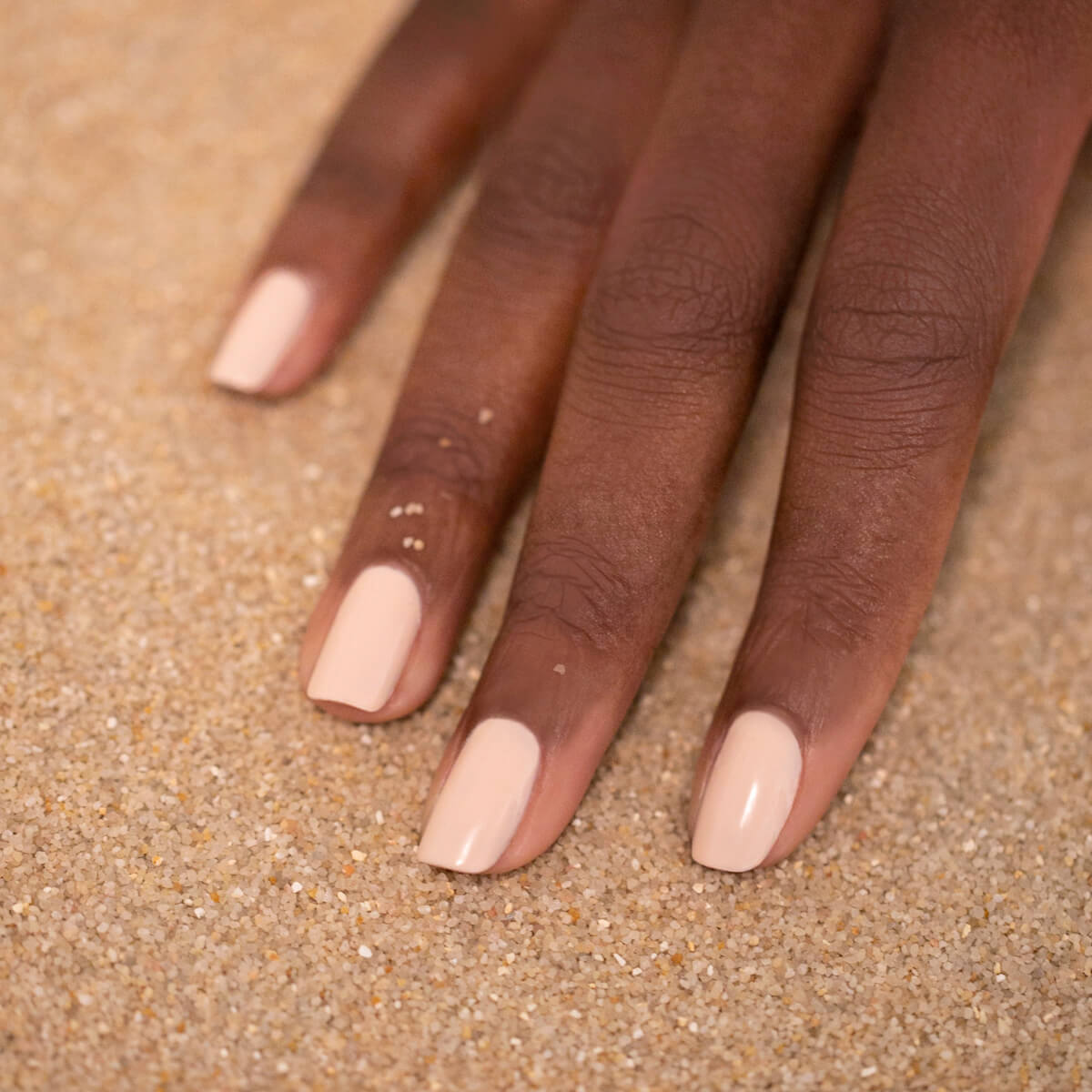 manucurist-green-flash-pastel-pink-semi-permanenter-gel-nagellack image 2