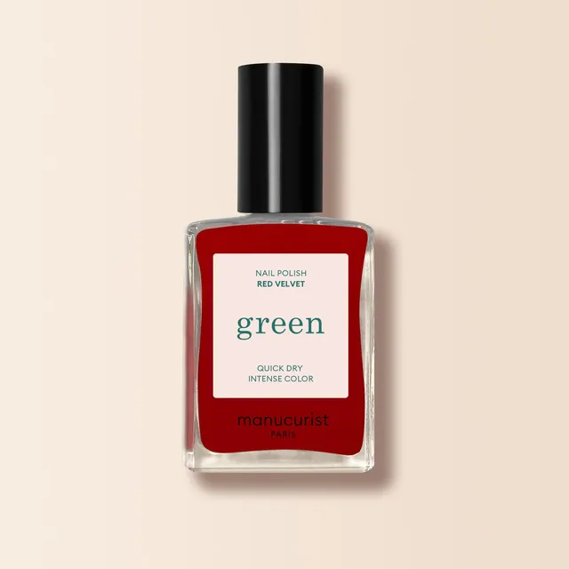 manucurist-green-red-velvet-veganer-nagellack-tiefes-samtrot image 1