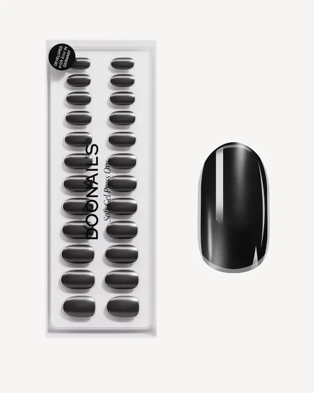doonails-black-pearl-medium-round-soft-gel-press-ons-schwarz-chrome image 1