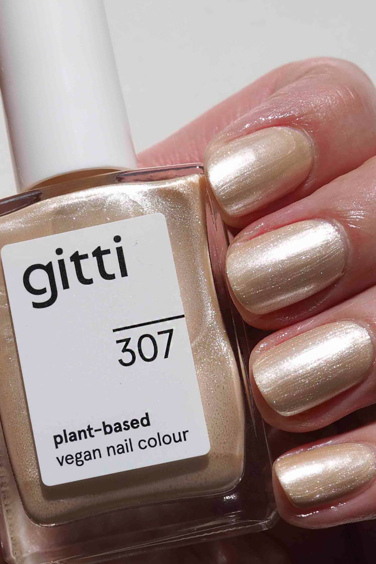 gitti-no-307-plant-based-nagellack-metallic-ros-gold image 2