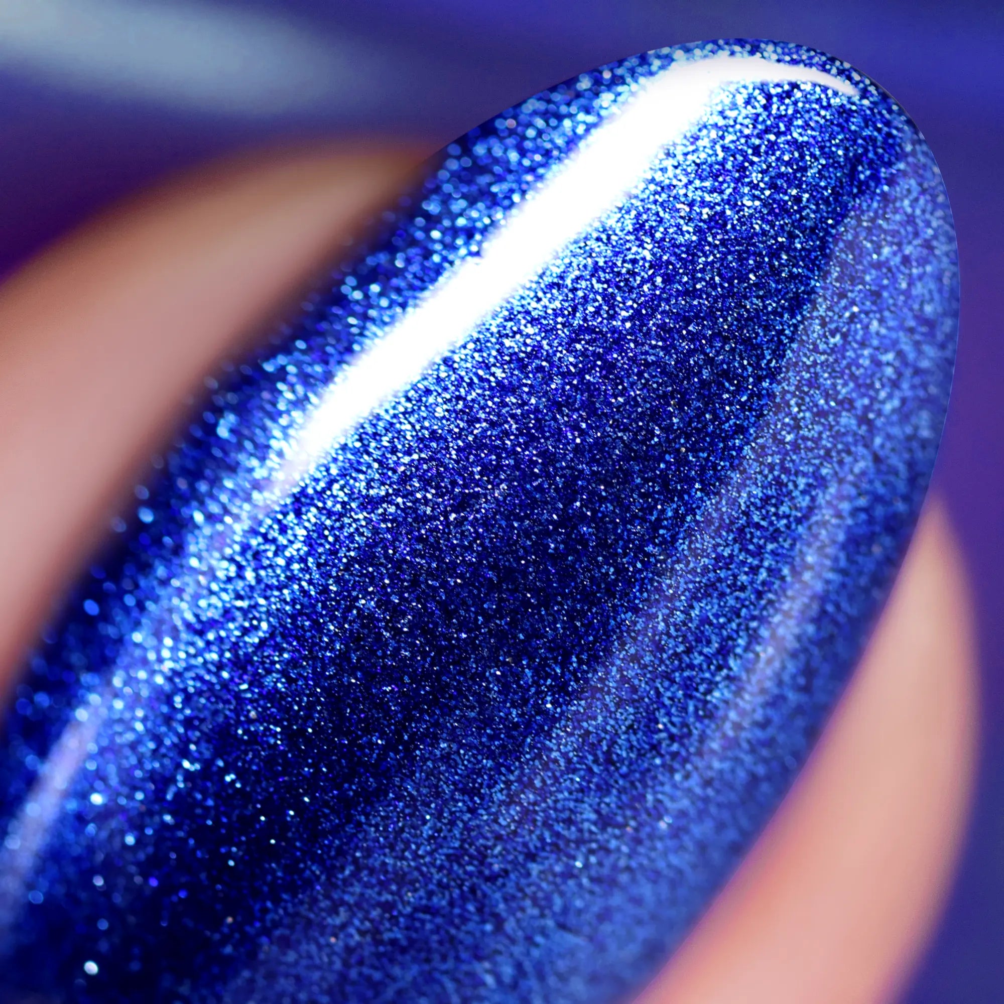 herzlack-midnight-metallic-veganer-nagellack-dunkelblau-metallic-aus-metallic-sp image 2