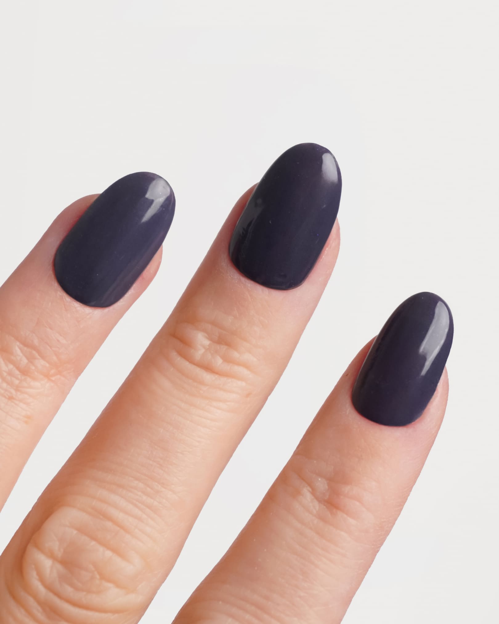 doonails-stormy-grey-dipping-powder image 2