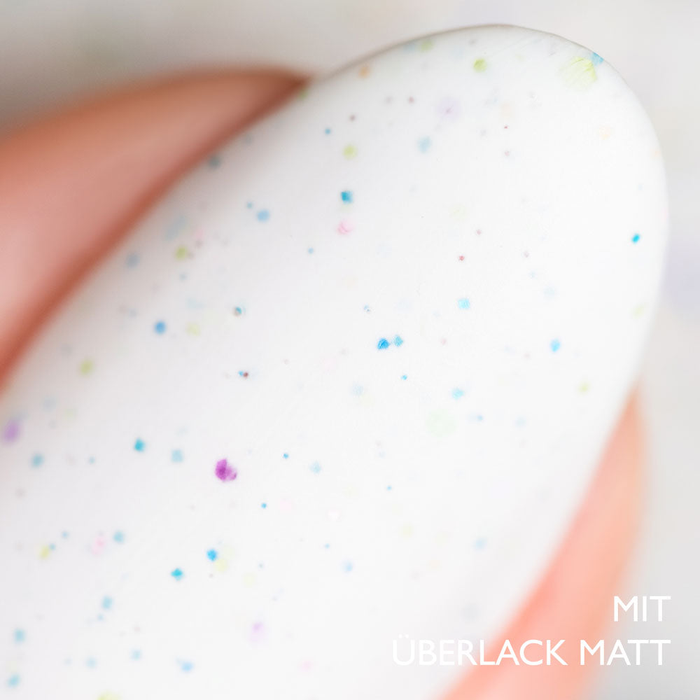herzlack-spieler-ei-veganer-nagellack-wei-mit-glitzer-11ml image 5