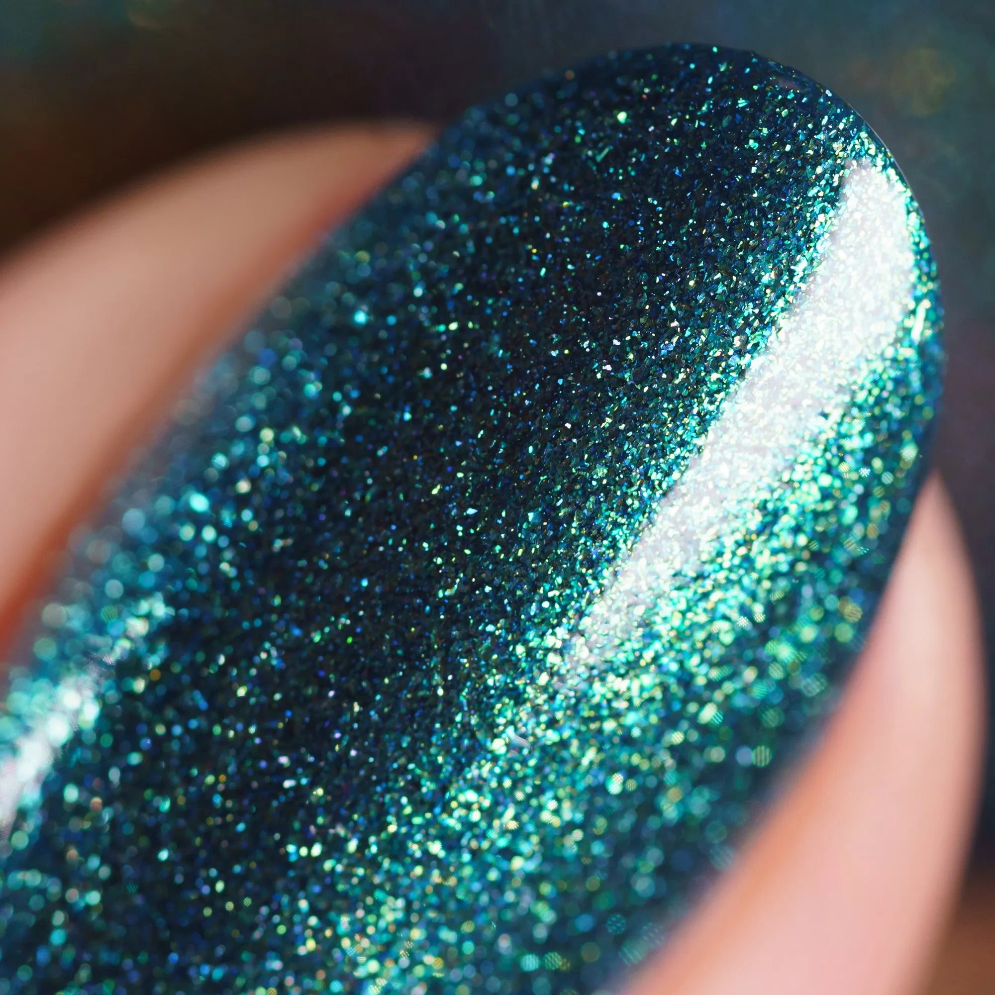 herzlack-krypton-mission-sternenstaub-veganer-duochrome-holo-nagellack-11-ml image 4