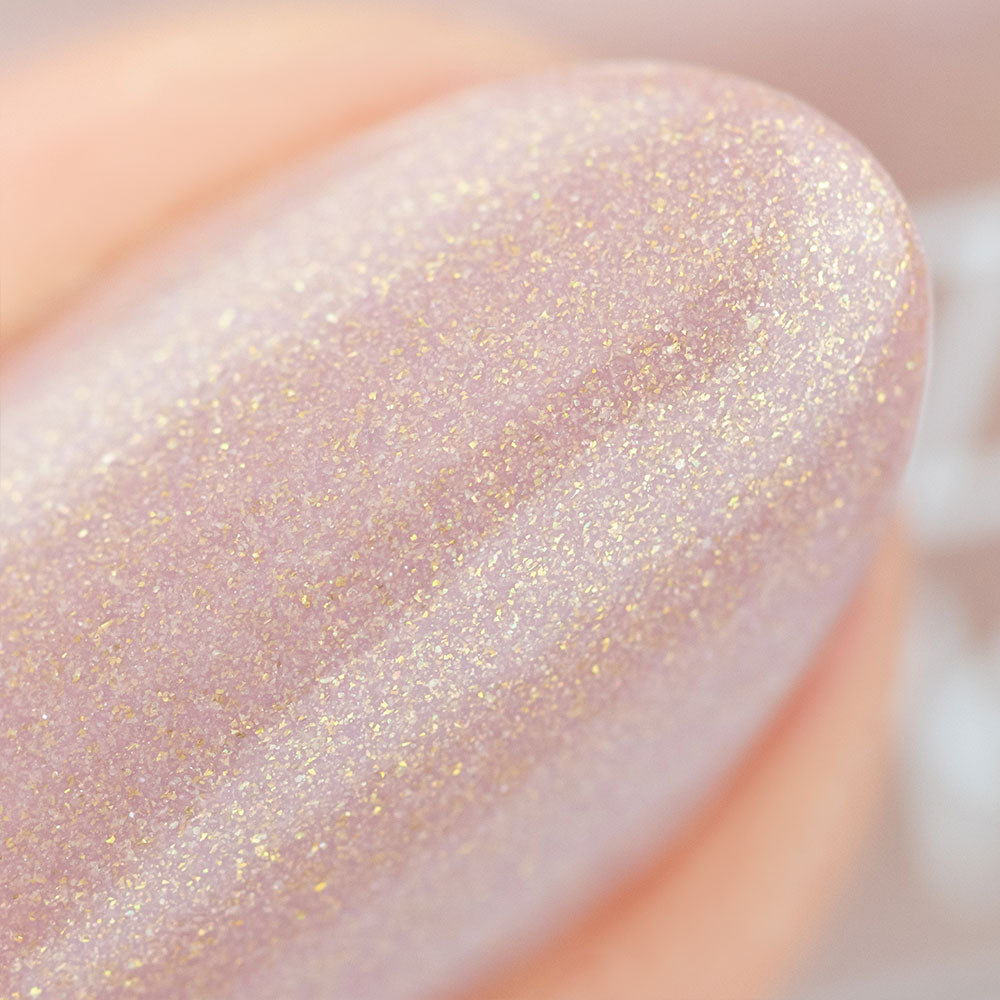 herzlack-seelenpartner-veganer-nagellack-11ml-nude-gold-schimmer image 4
