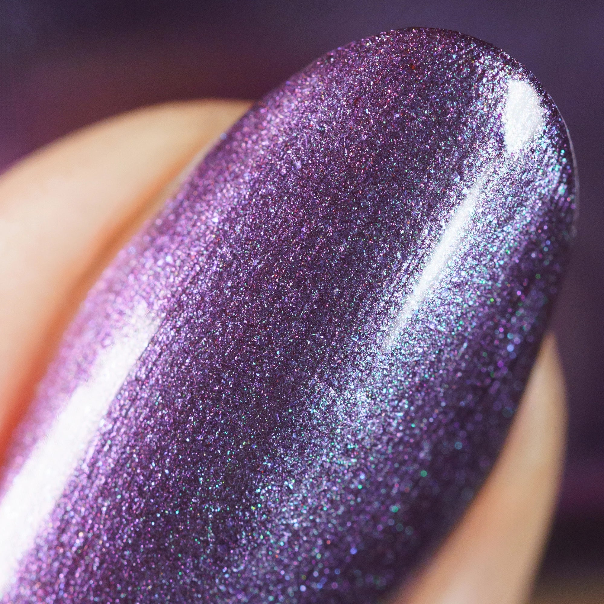 herzlack-polarlicht-veganer-nagellack-violett-multichrome-blau-pink-11ml image 3