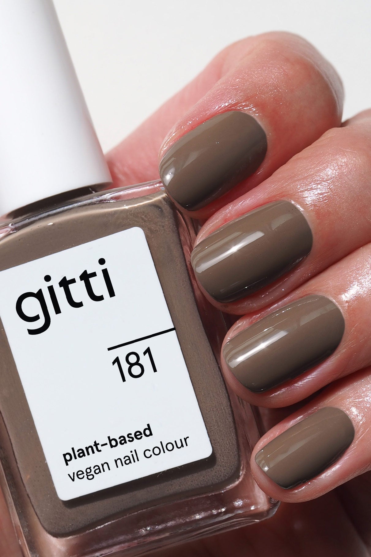 gitti-no-181-plant-based-nagellack-taupe-mit-graubraun image 2