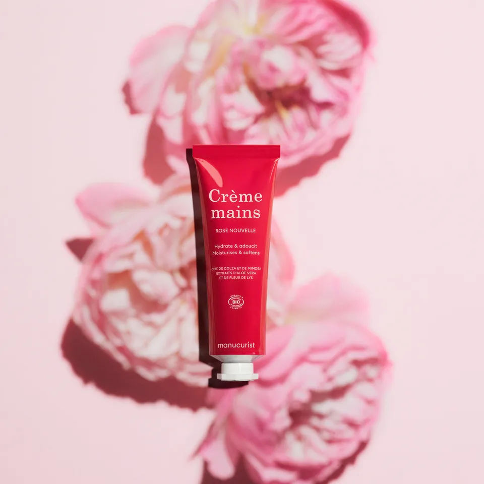 manucurist-handcreme-neue-rose-cosmos-organic-vegane-handpflege-mit-rosenduft image 1