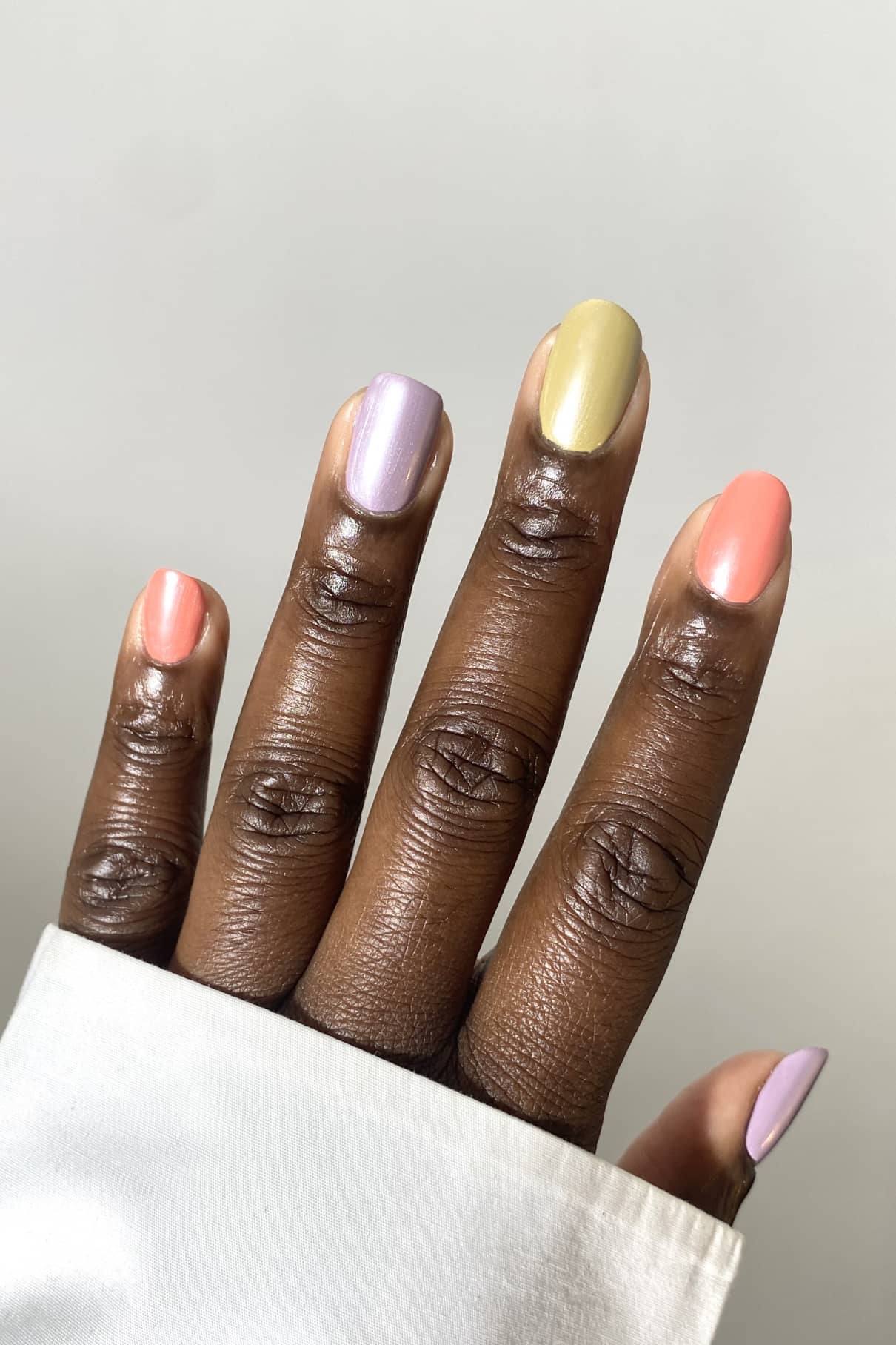 gitti-nail-glow-top-coat-chrome-effekt-berlack image 6