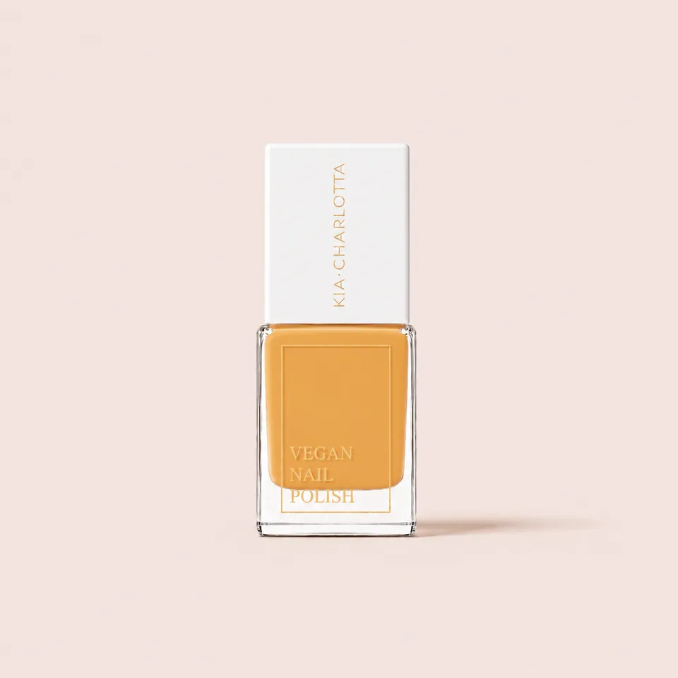 kia-charlotta-soft-apricot-veganer-nagellack image 1