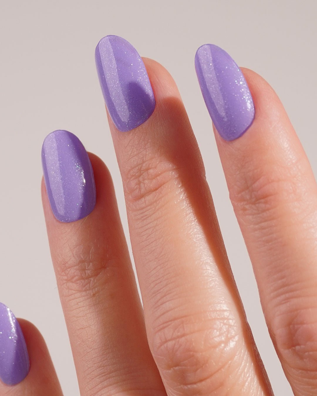 doonails-cloud-nine-uv-gel-strips-sanftes-lila-mit-schimmer image 2