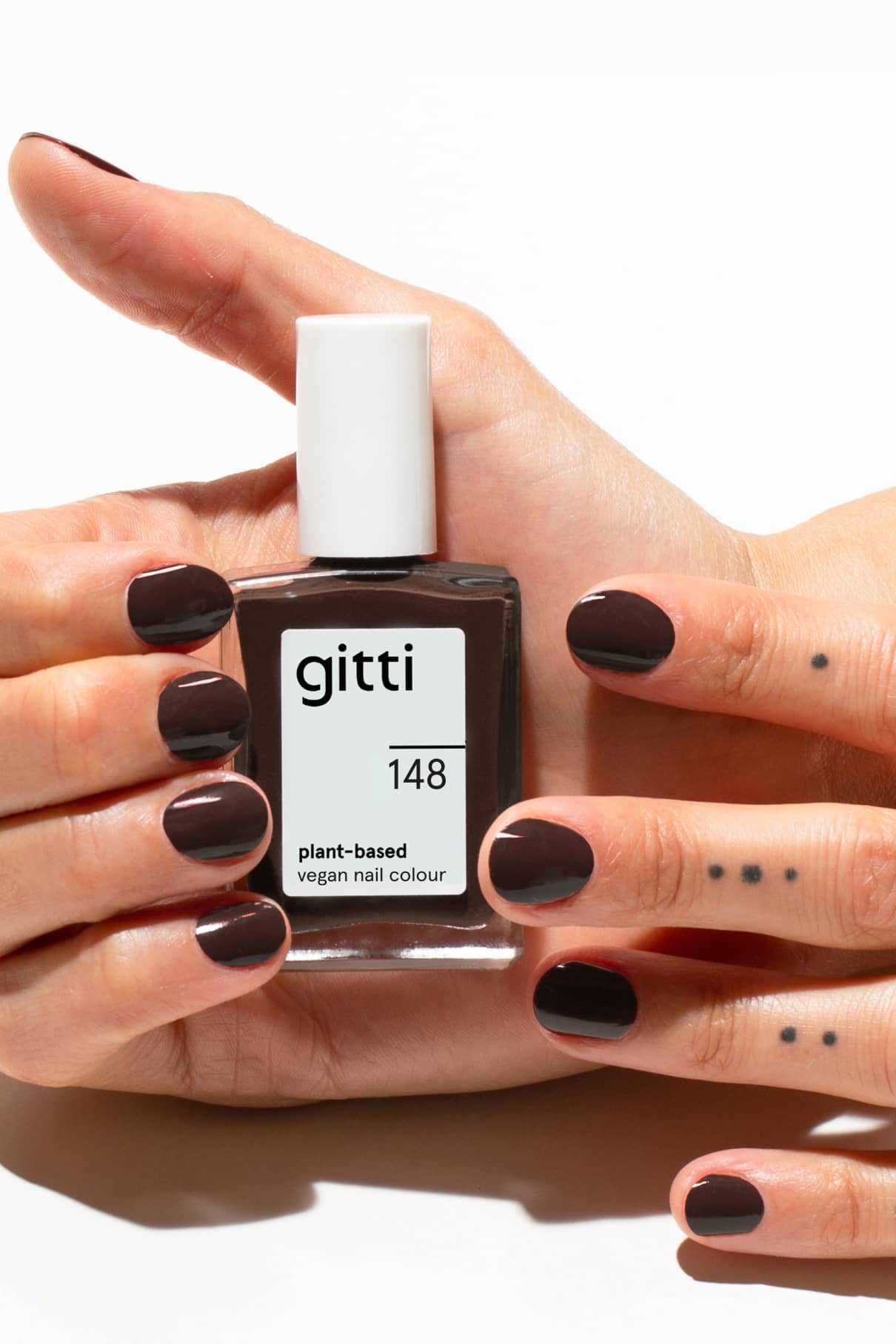 gitti-no-148-pflanzenbasierter-nagellack-intensives-braun image 5