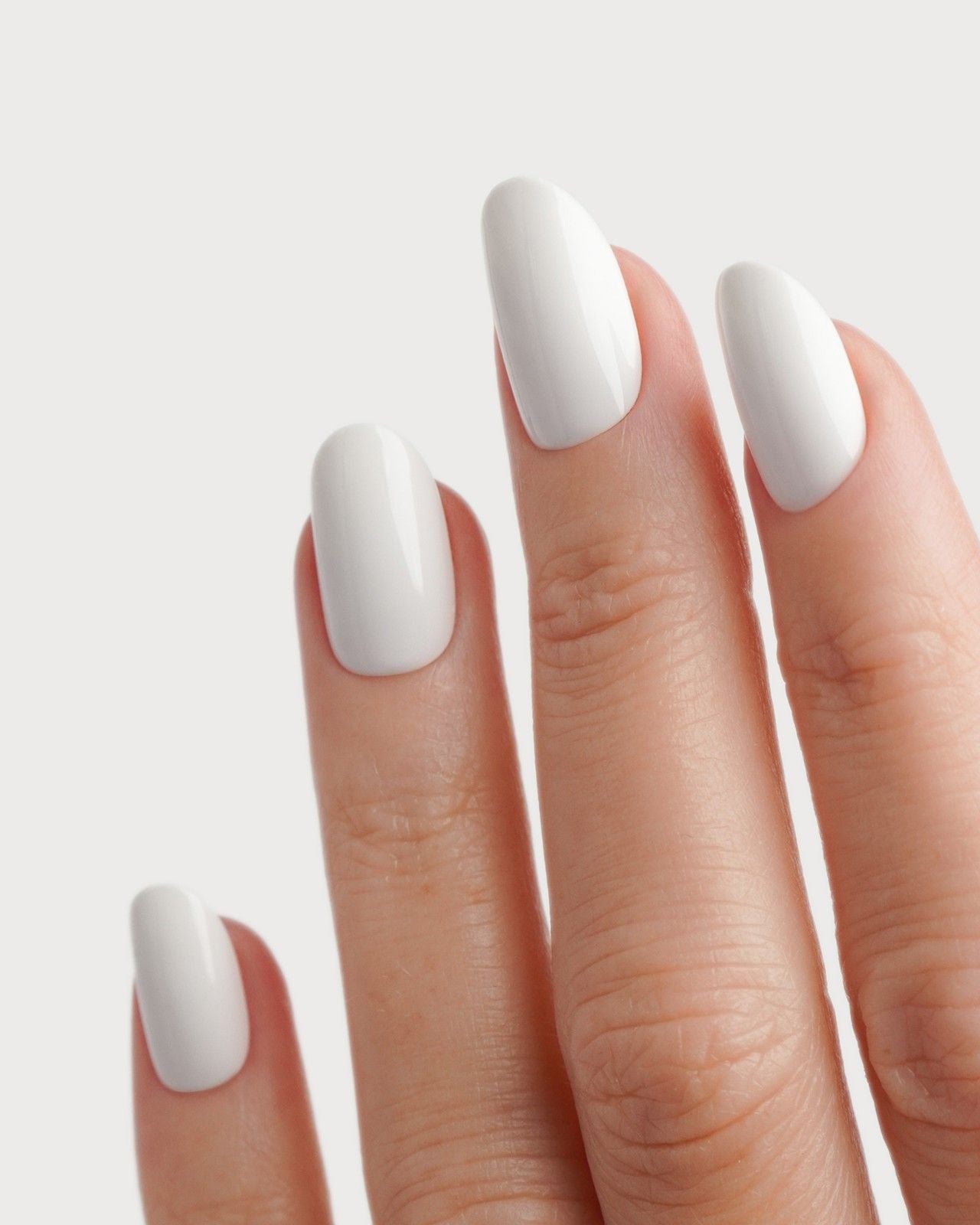 doonails-snow-white-medium-round-soft-gel-press-ons-neu image 2