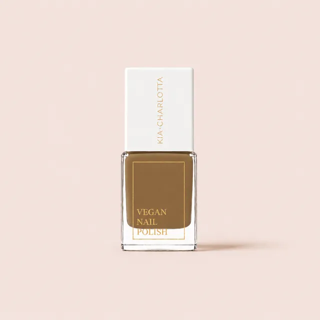 kia-charlotta-nature-stories-veganer-nagellack-ocker-sandgelb image 1