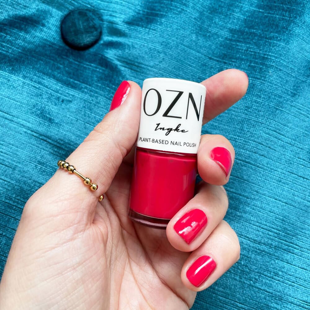 ozn-ingke-pflanzenbasierter-nagellack-hibiskusrot-pink image 2