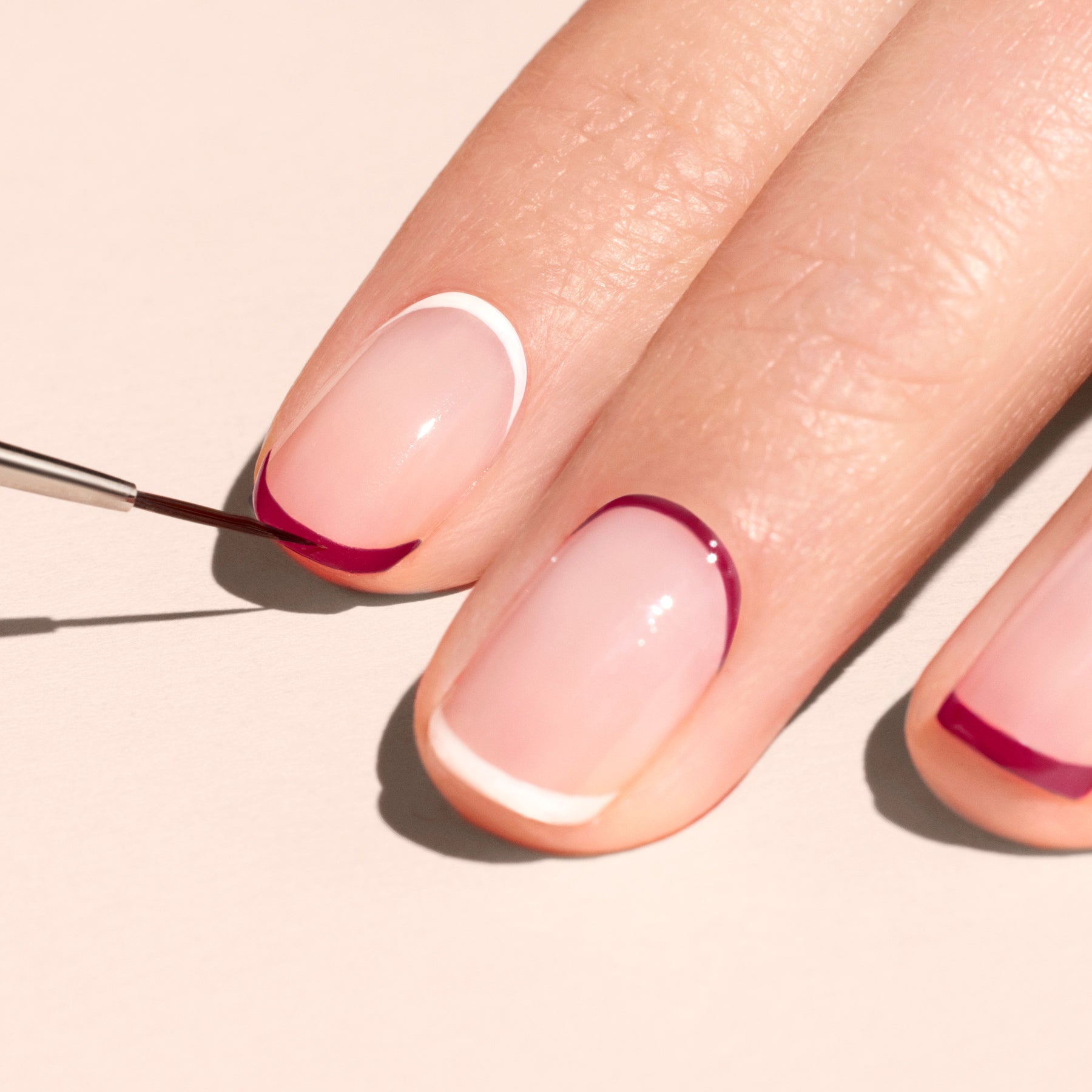 manucurist-pinceau-liner-pinsel-veganer-nail-art-pinsel-holzgriff image 3