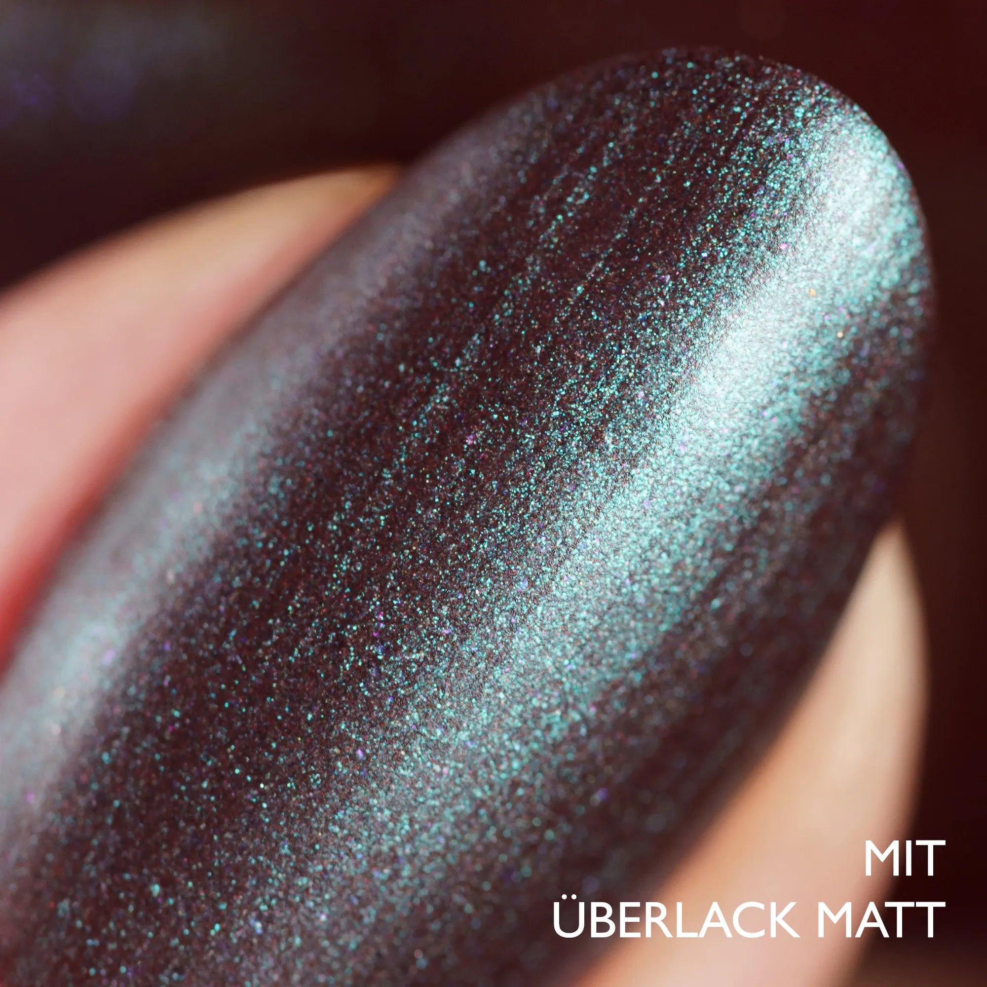 herzlack-schattenmanege-veganer-nagellack-dunkelviolett-schimmer-11ml image 5