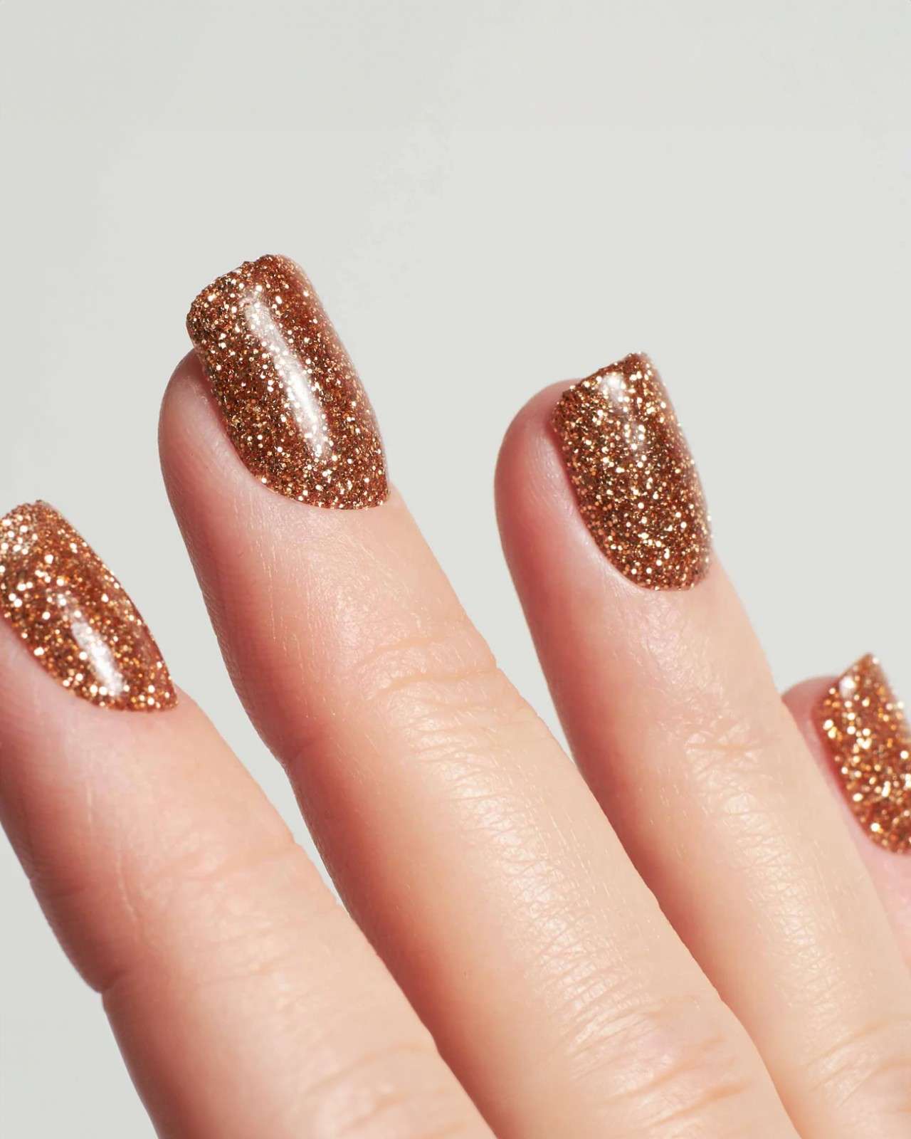 doonails-golden-gal-dipping-powder image 2