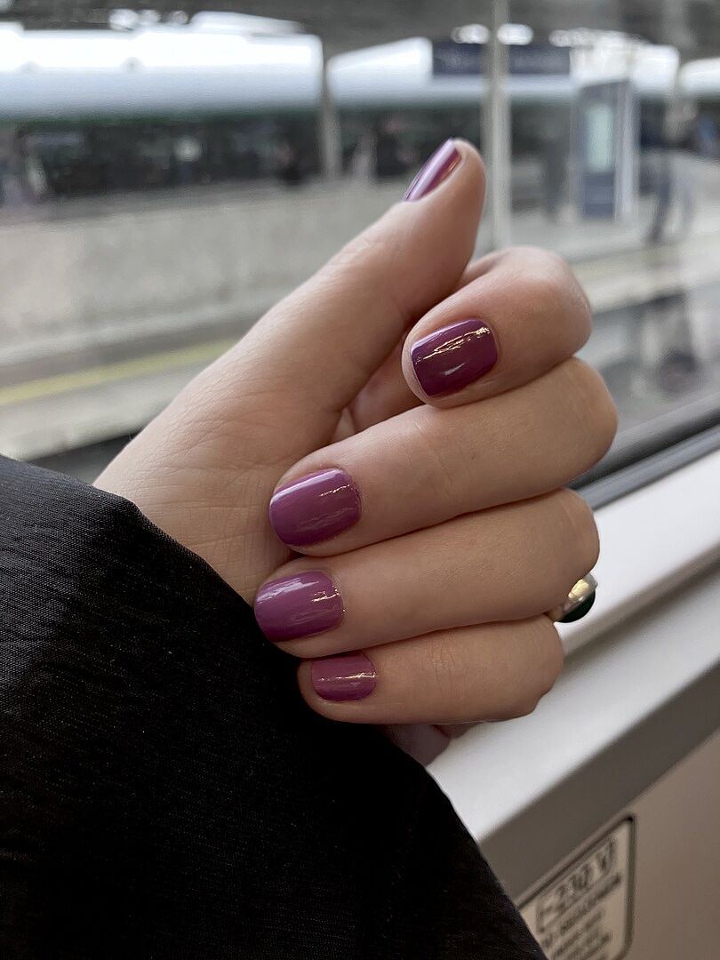 Knalliges Retro-Lila
