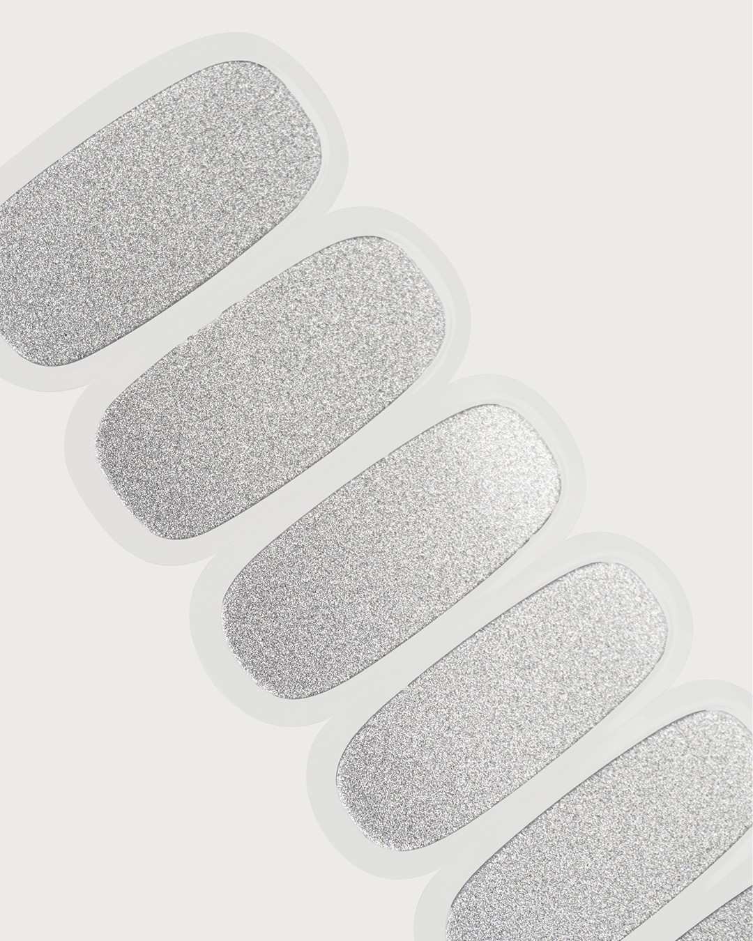 doonails-silver-shimmer-uv-gel-strips-metallic-silber image 5