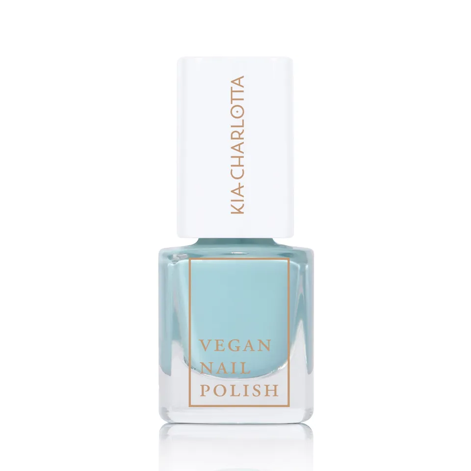 kia-charlotta-nagellack-ocean-breeze-hellblau-pastell image 1