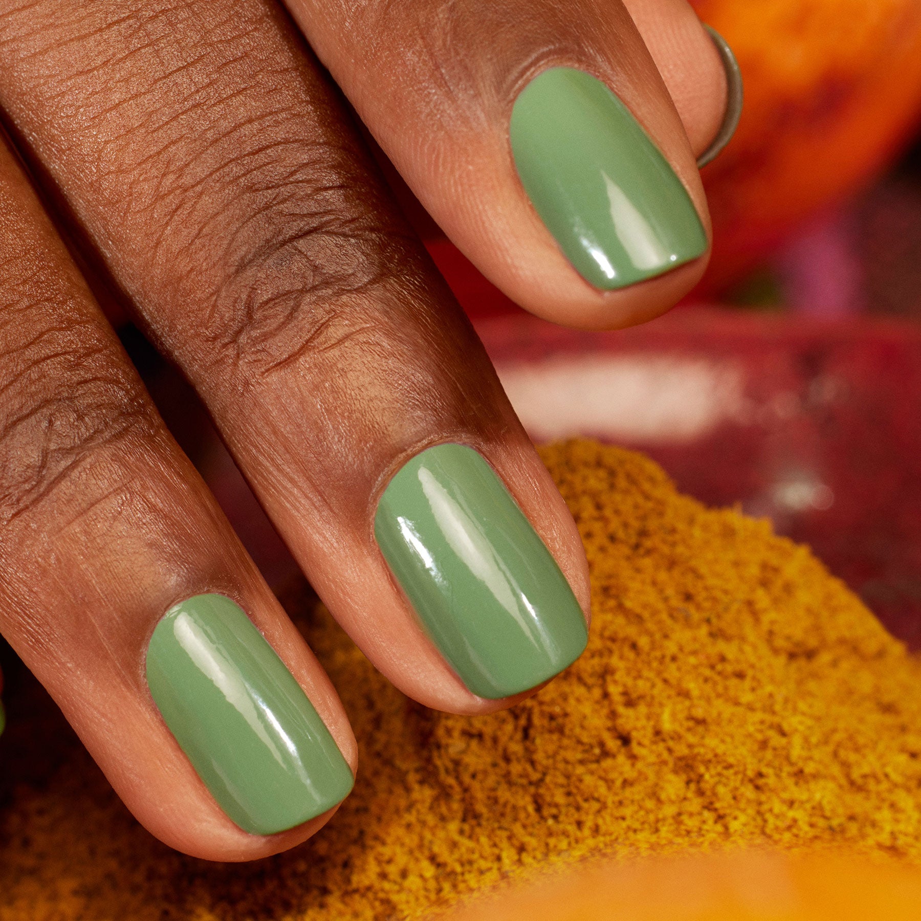 manucurist-green-flash-artichaut-semi-permanenter-nagellack-gr-n image 2