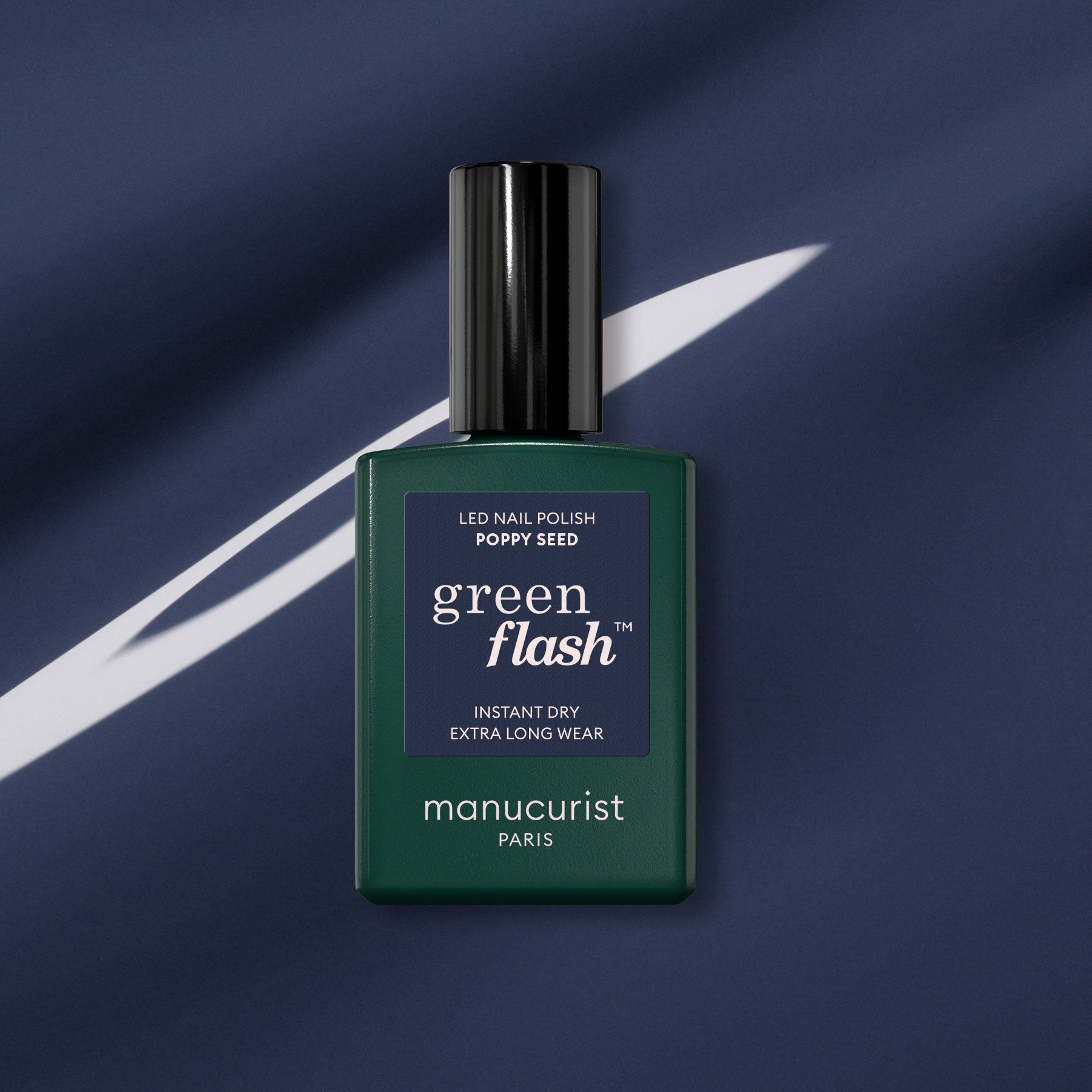 manucurist-green-flash-poppy-seed-semi-permanenter-nagellack-blaugrau image 1