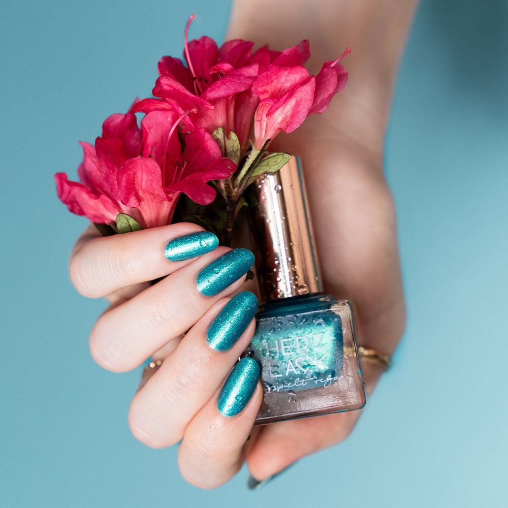 herzlack-tropicana-exotisch-tropisch-veganer-nagellack-t-rkis-mit-glitzer-und-du image 6
