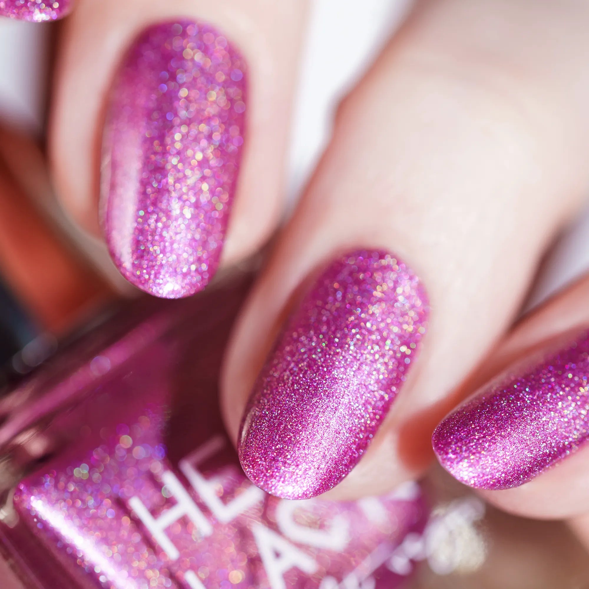 herzlack-herzgefl-ster-veganer-nagellack-violett-gold-schimmer-holo-11-ml image 3