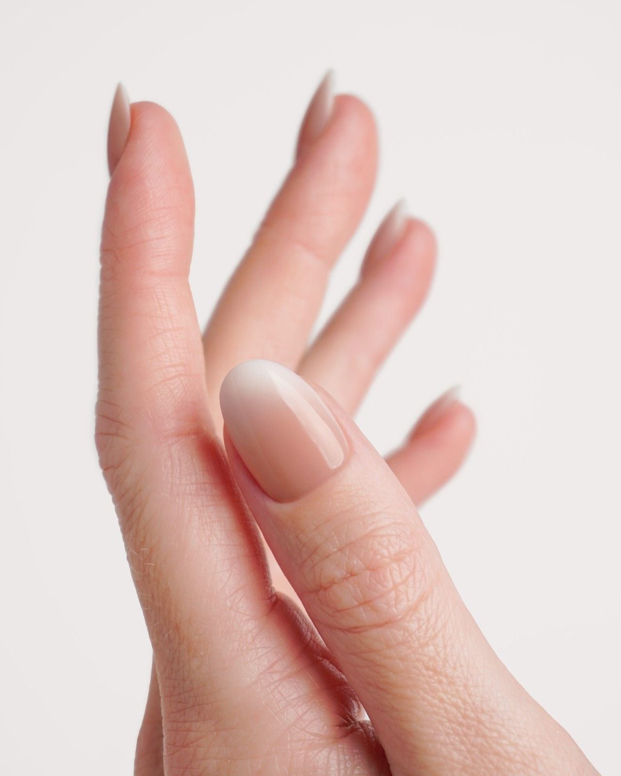 doonails-babyboomer-short-round-soft-gel-press-ons image 4