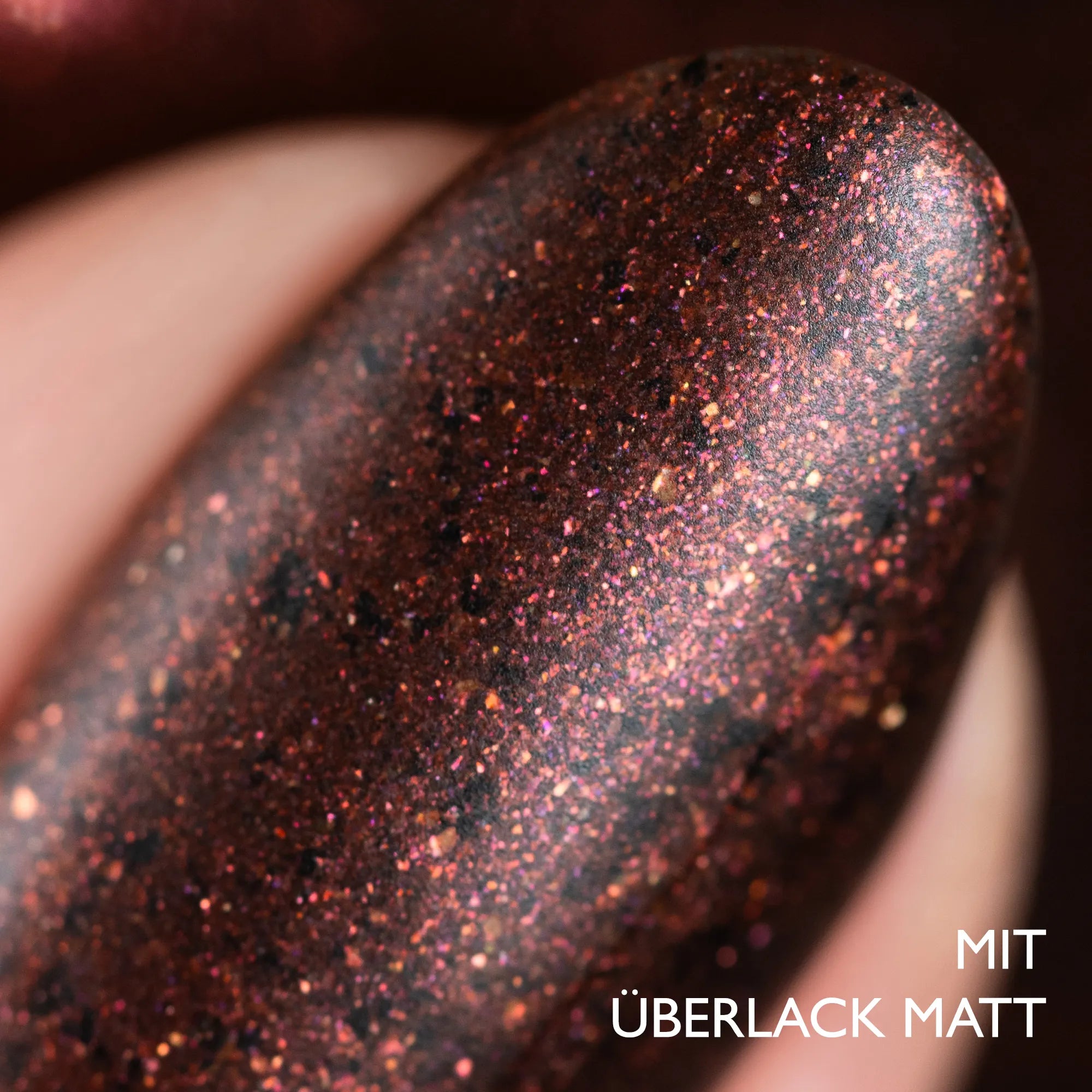 herzlack-hades-veganer-nagellack-dunkelbraun-flakies-schimmer-11ml image 5