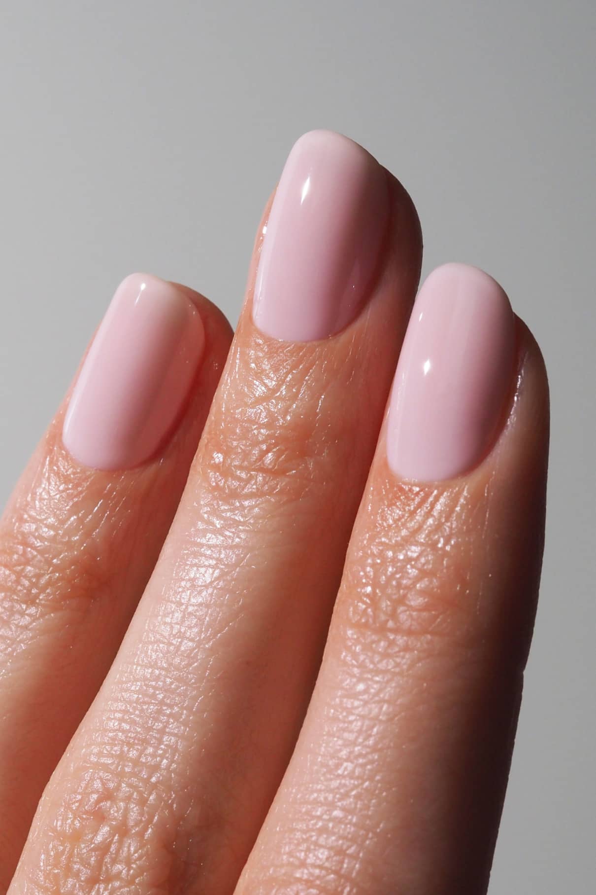 gitti-minimalist-manicure-set-vegane-nagelpflege-nagelfarbe-15-ml image 2