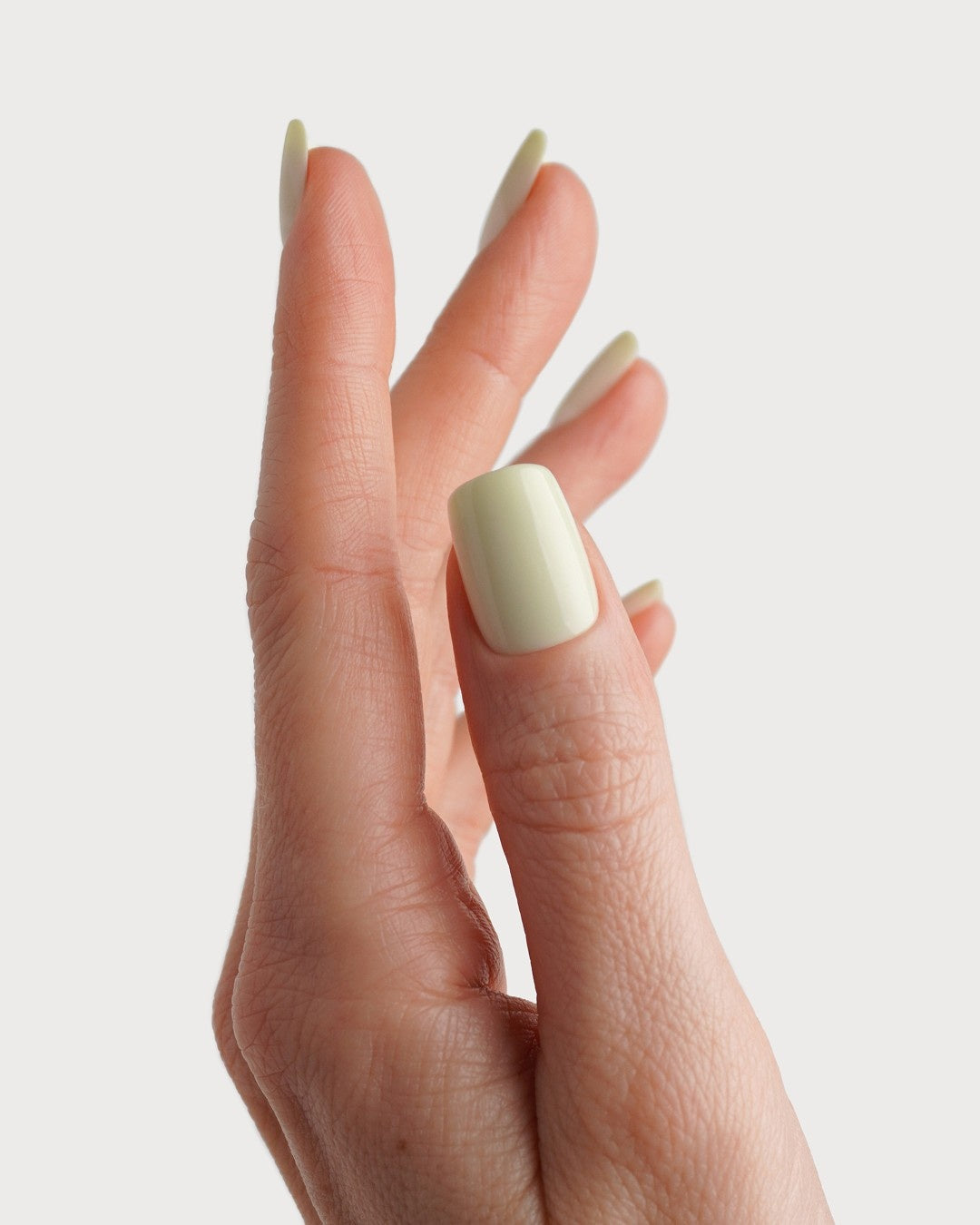 doonails-pistachio-short-square-soft-gel-press-ons-pistazie-gr-n image 4