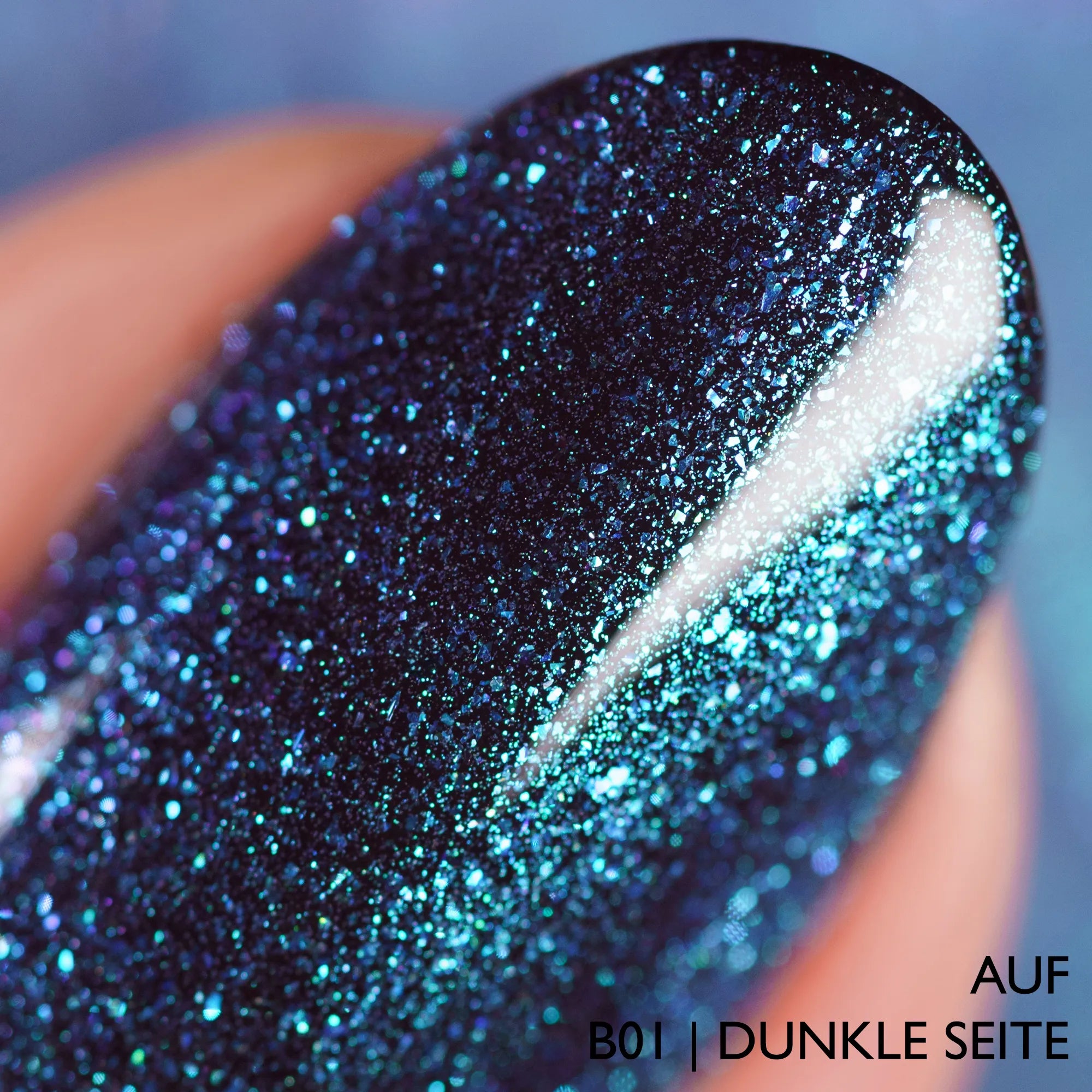 herzlack-meeresfunkeln-blauer-flakies-effekt-topper-nagellack-11-ml image 3