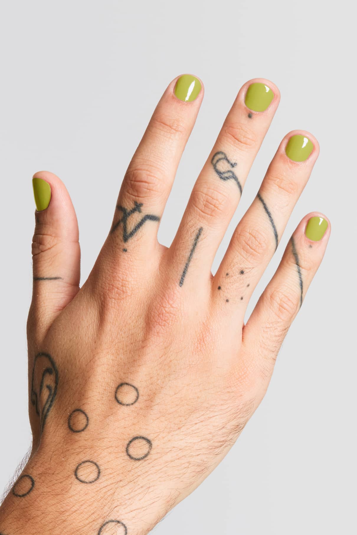 gitti-no-142-plant-based-nagellack-frisches-gelbgr-n image 3