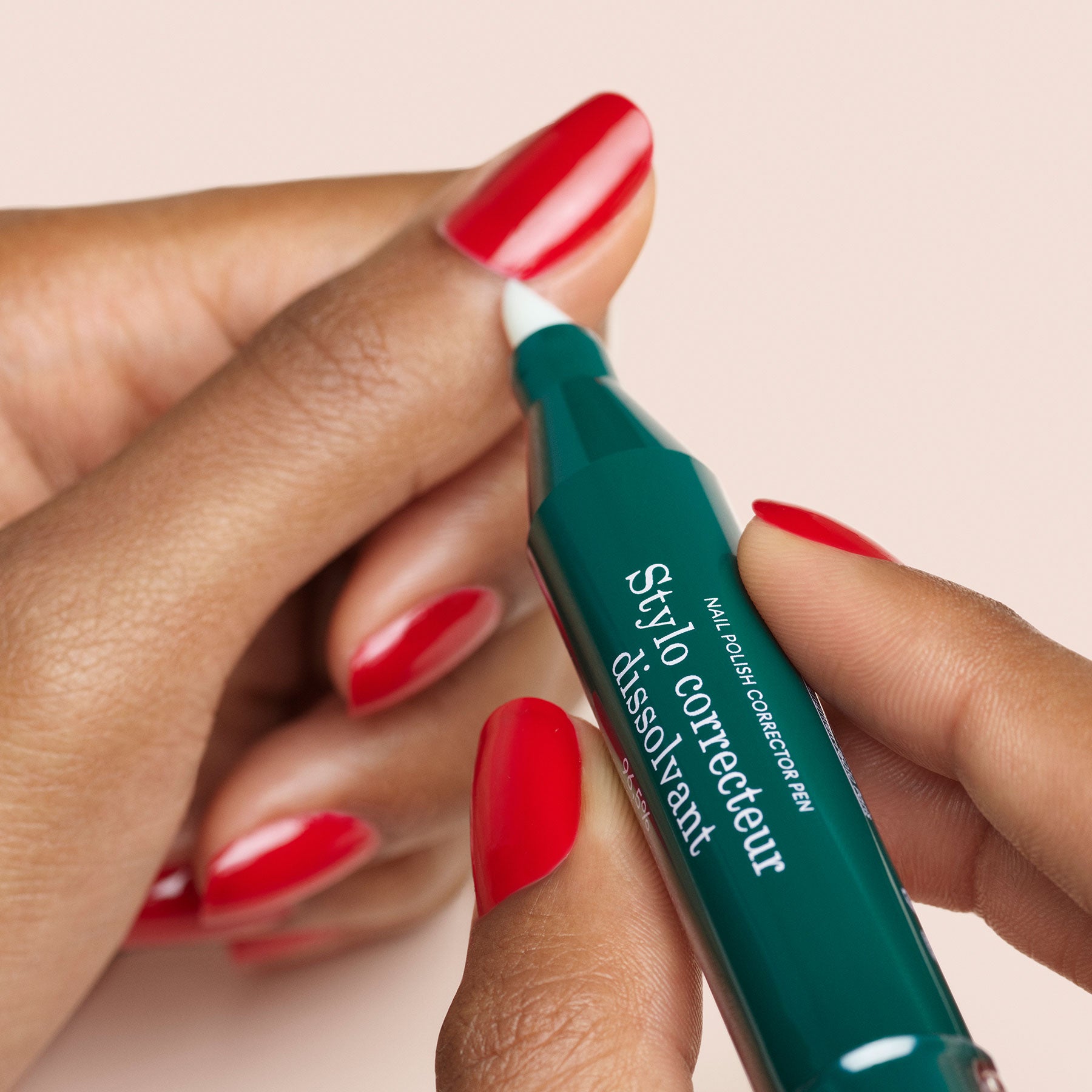 manucurist-nagellack-korrekturstift-green-green-flash image 4