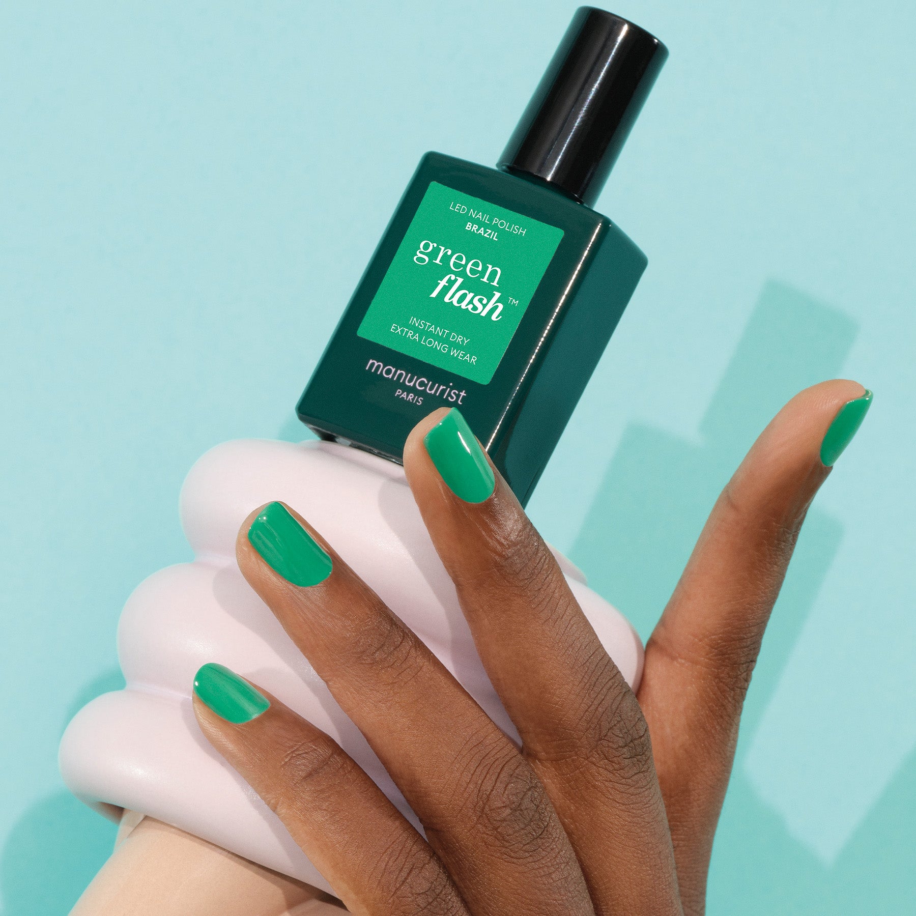 manucurist-green-flash-brazil-semi-permanenter-gel-nagellack-pop-gr-n image 2