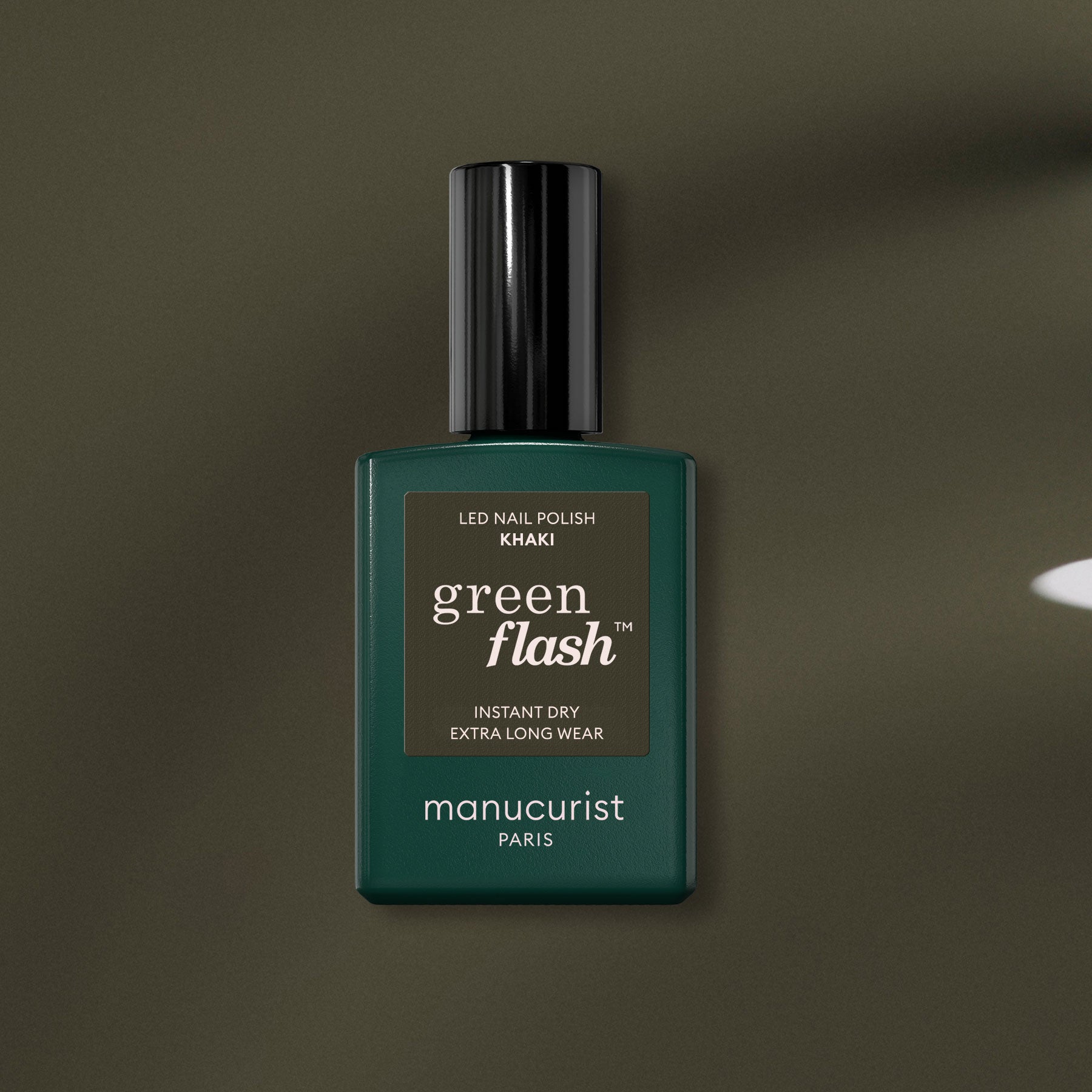 manucurist-green-flash-khaki-semi-permanenter-nagellack-in-grau-gr-n image 1