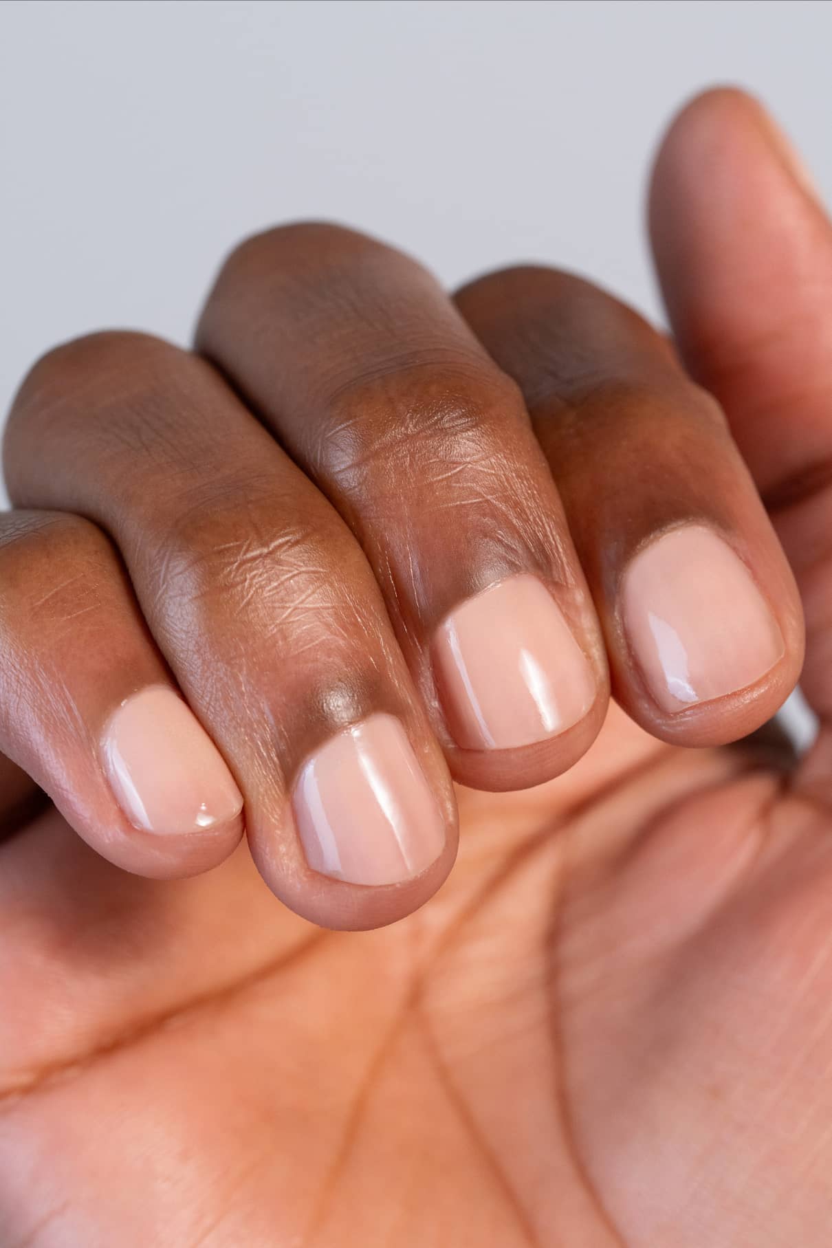 gitti-no-002-nagellack-zarter-pfirsichton-plant-based image 3