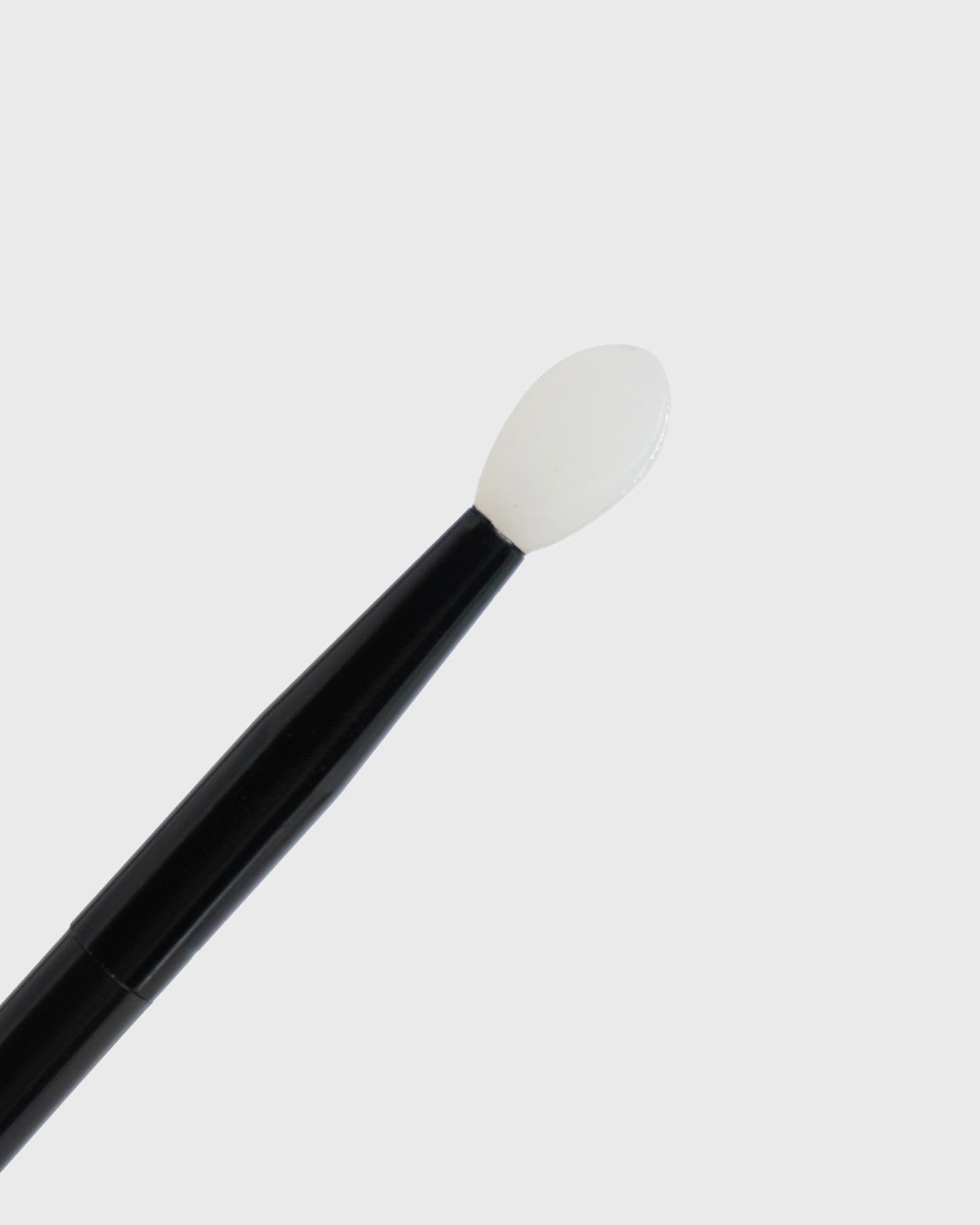 doonails-chrome-powder-pinsel-duo-pinsel-mit-silikonspitze image 3