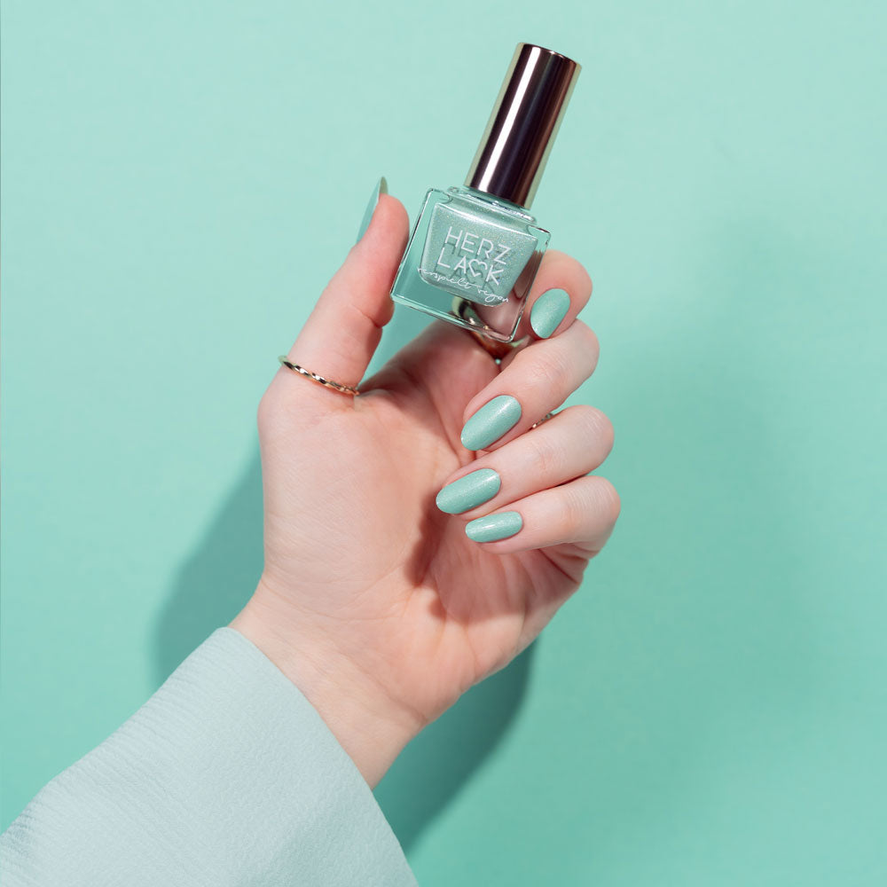 herzlack-lady-liberty-veganer-nagellack-patina-gr-n-schimmer-11ml image 6