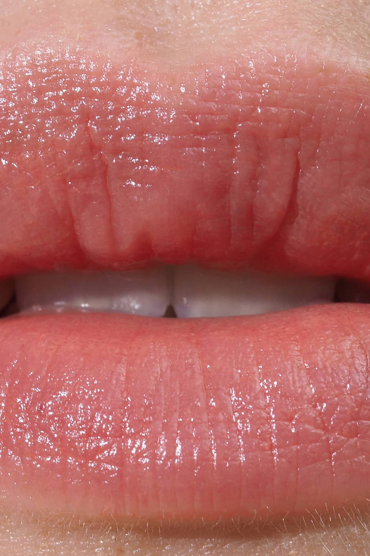 gitti-lip-sync-refill-no-01-warmes-braun-mit-rot-unterton image 7
