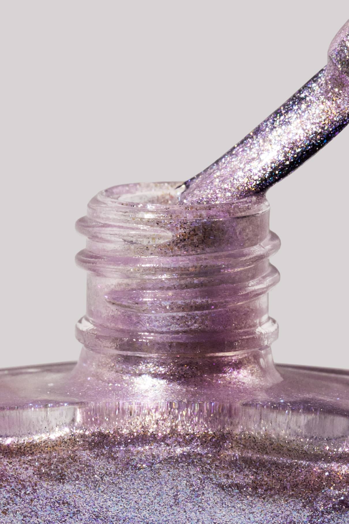 gitti-no-202-veganer-nagellack-lavendel-schimmer image 6