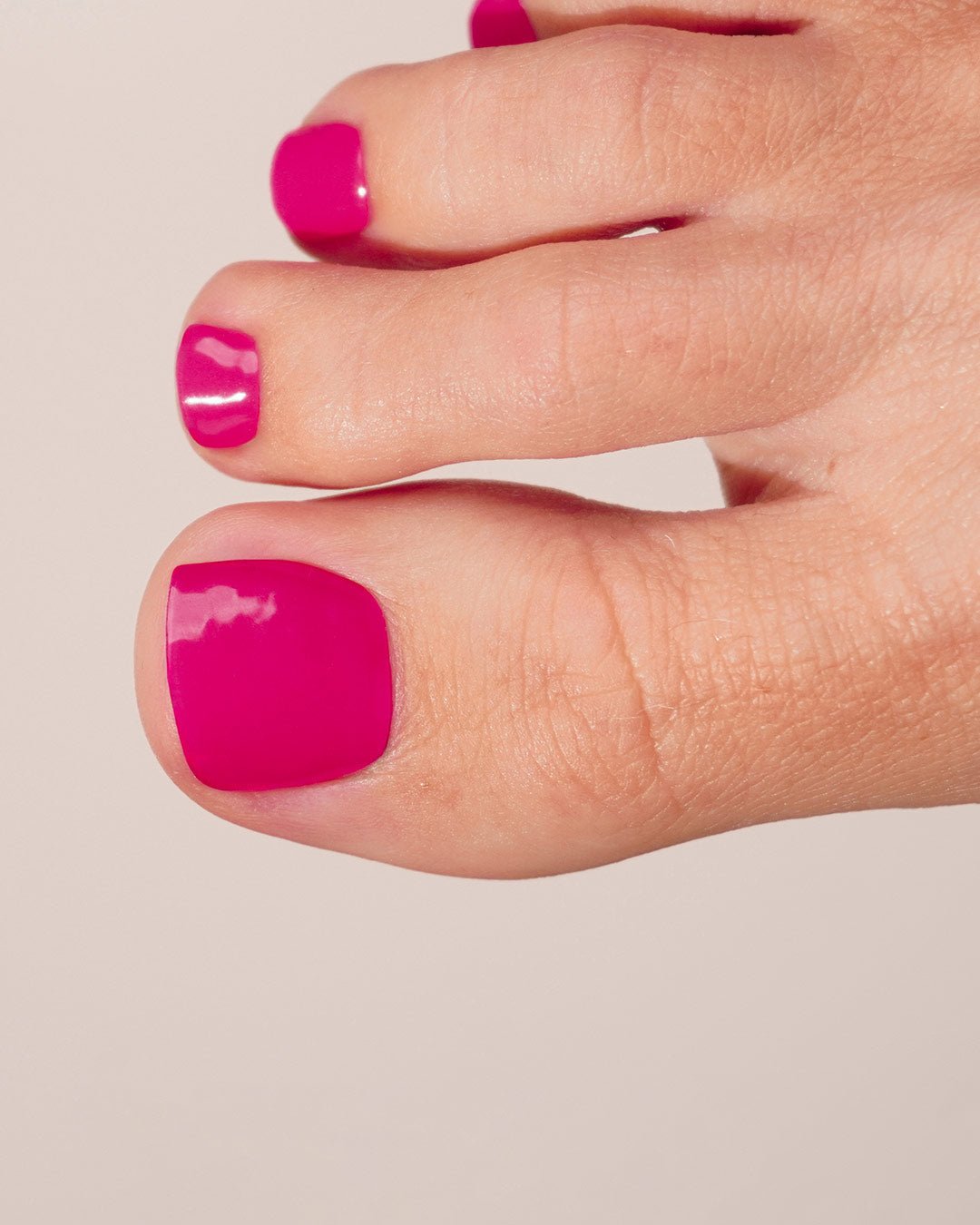 doonails-malaga-pedik-re-uv-gel-strips-strahlendes-pink image 3