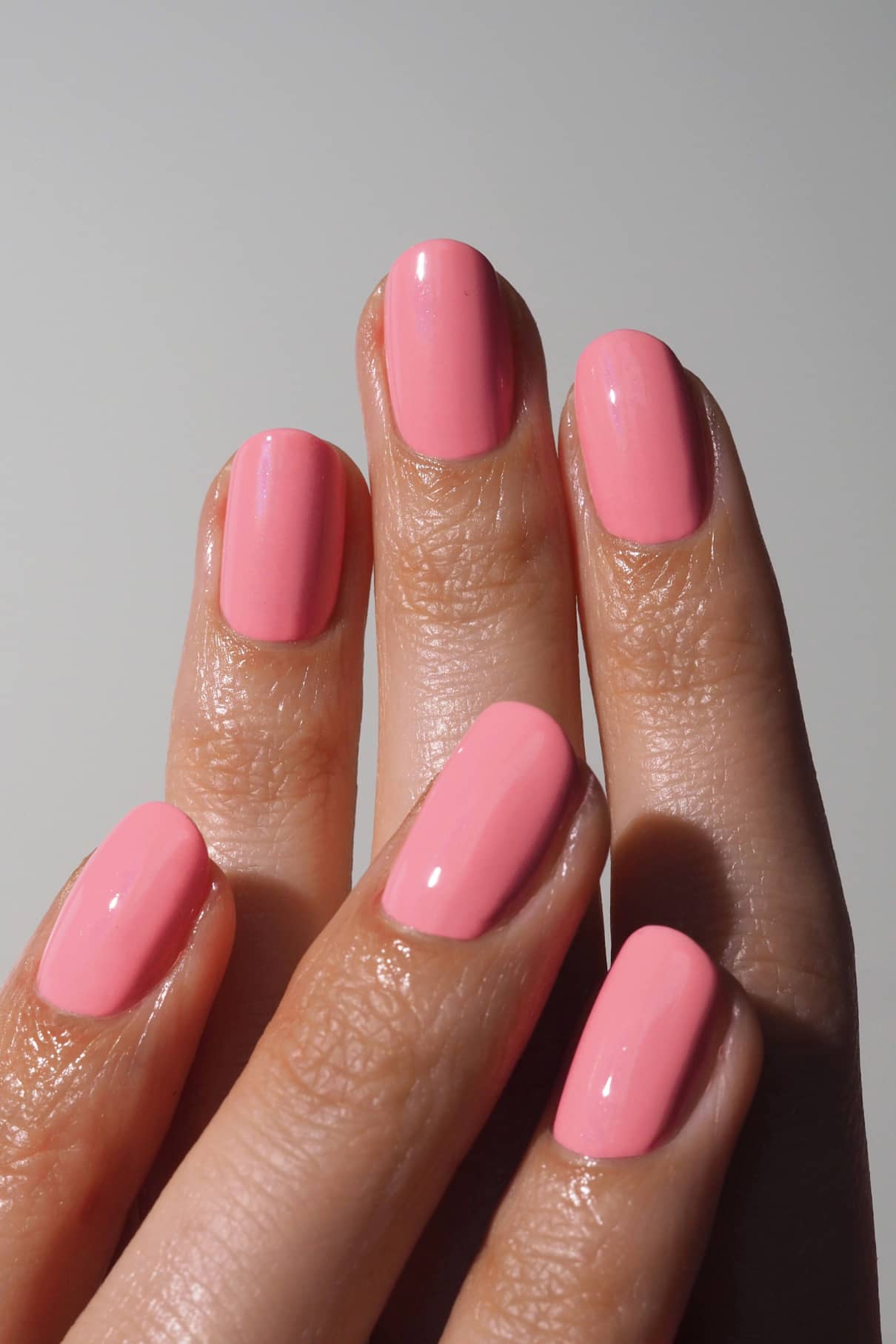 gitti-no-007-plant-based-nagellack-pink-schimmer image 5