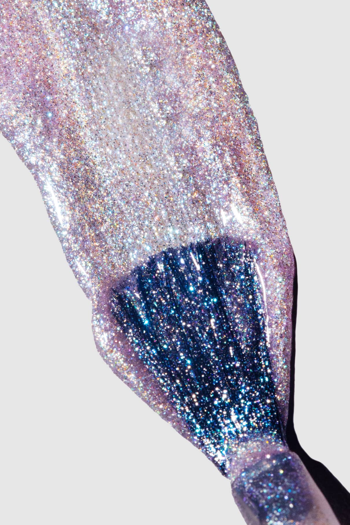gitti-no-202-veganer-nagellack-lavendel-schimmer image 4