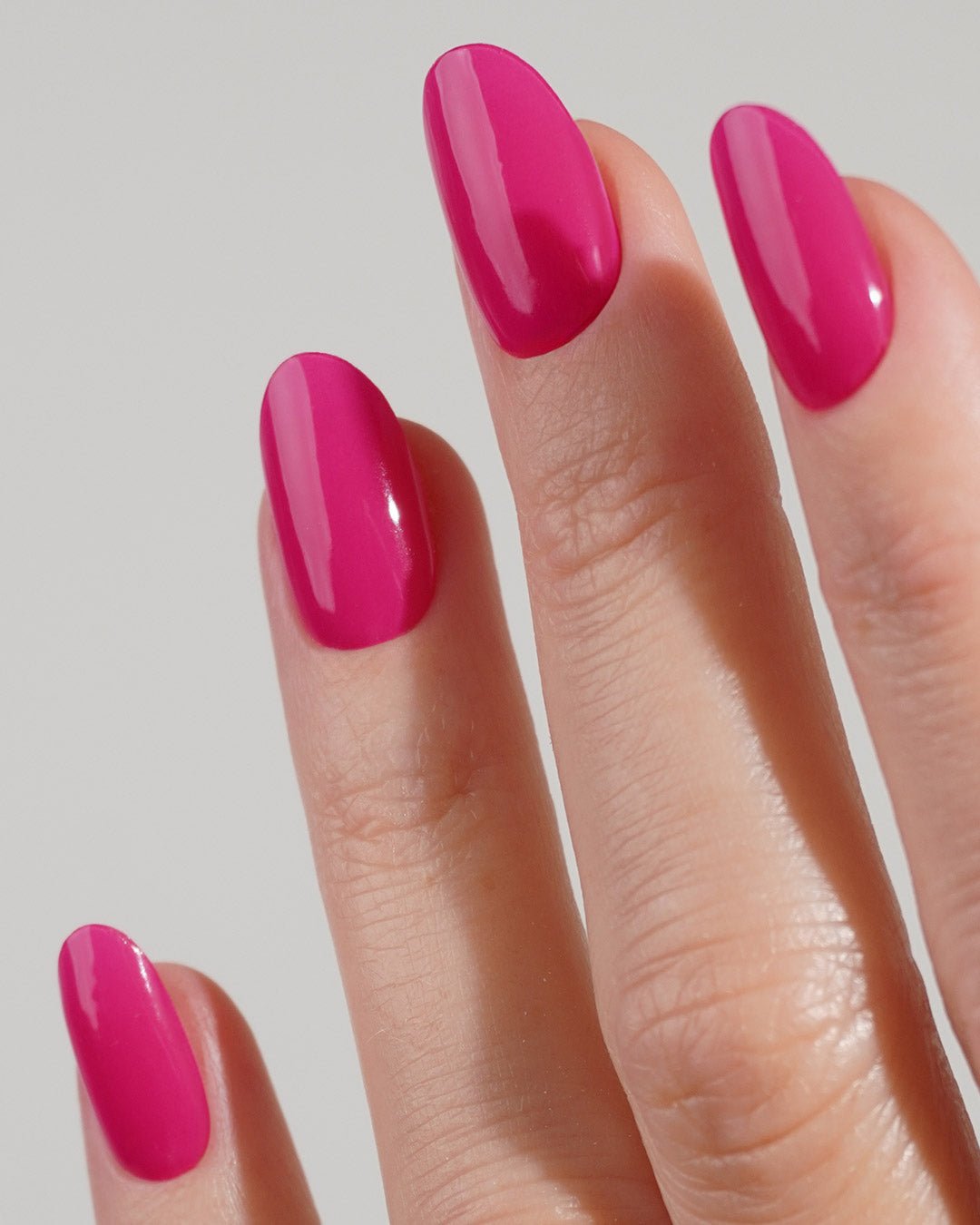 doonails-malaga-uv-gel-strips-strahlendes-pink image 2